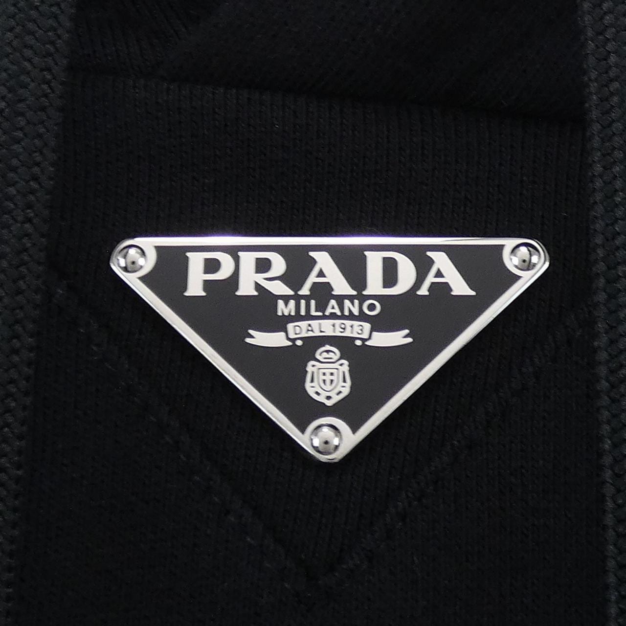 プラダ PRADA トライアングルロゴ UJL45B SOOO 11CC パーカー