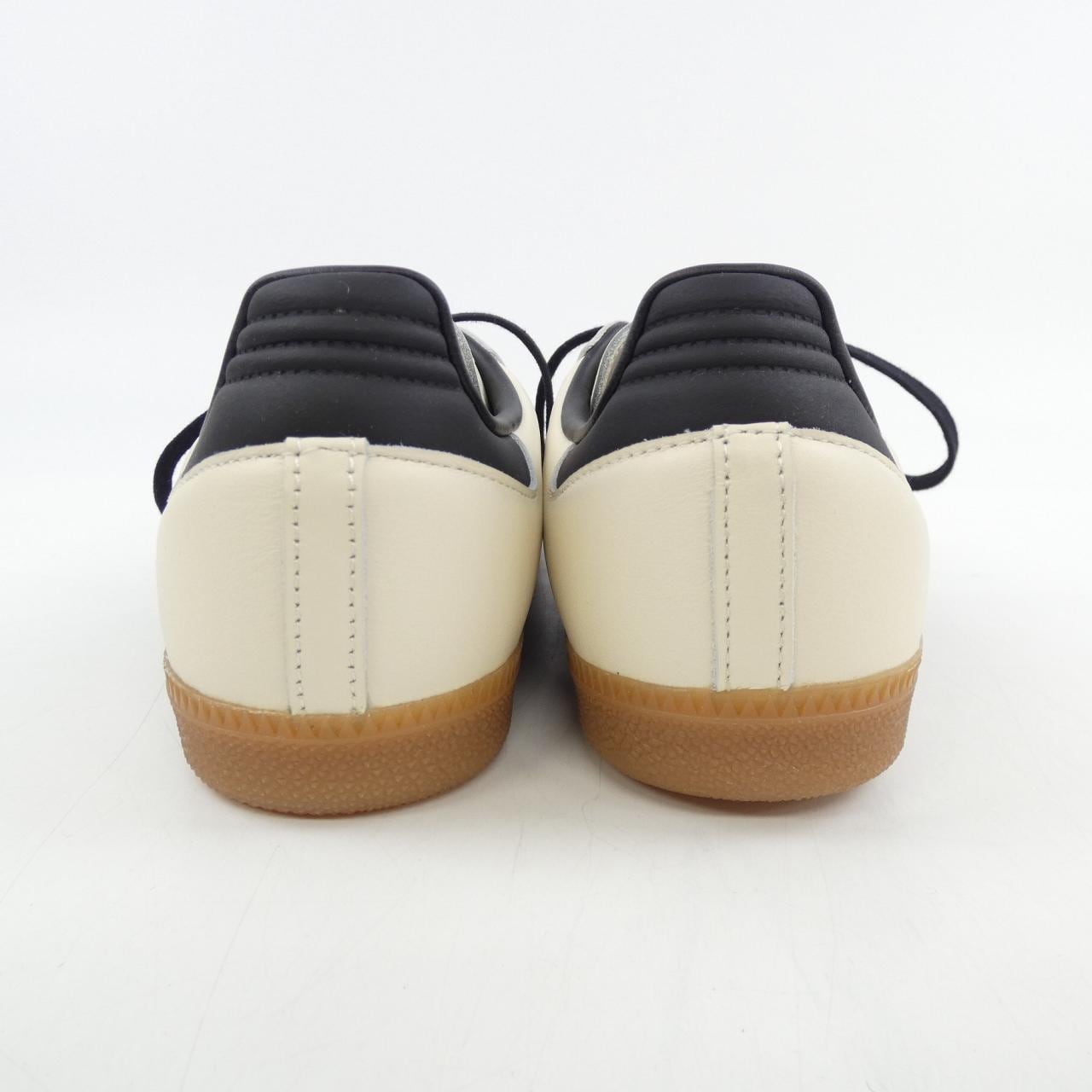 アディダス ADIDAS ID0478 スニーカー