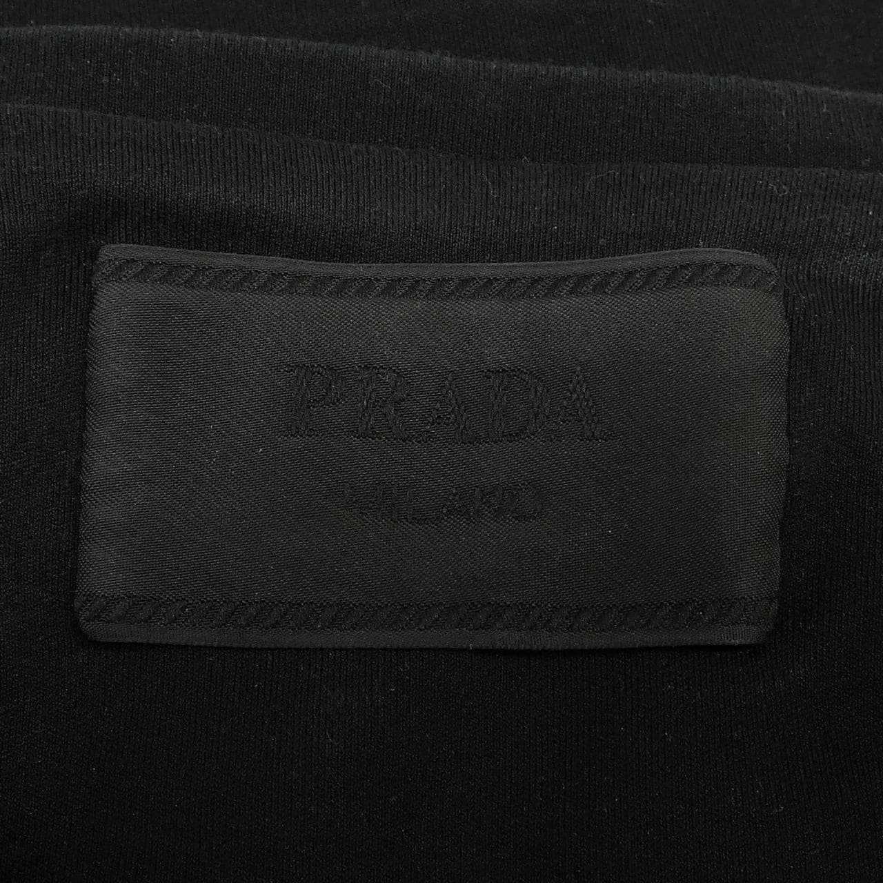 プラダ PRADA トライアングルロゴ UJN861 S232 240 Tシャツ