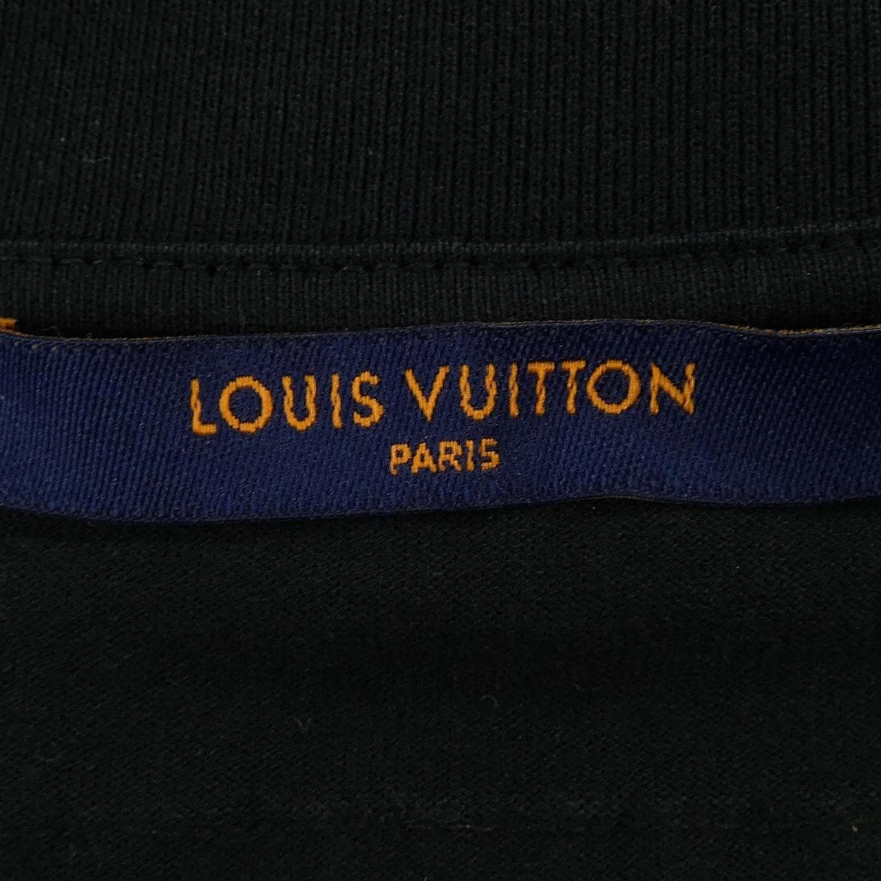 ルイヴィトン LOUIS VUITTON L.VUITTONプリーテッドTシャツ HMY61WDT3 Tシャツ