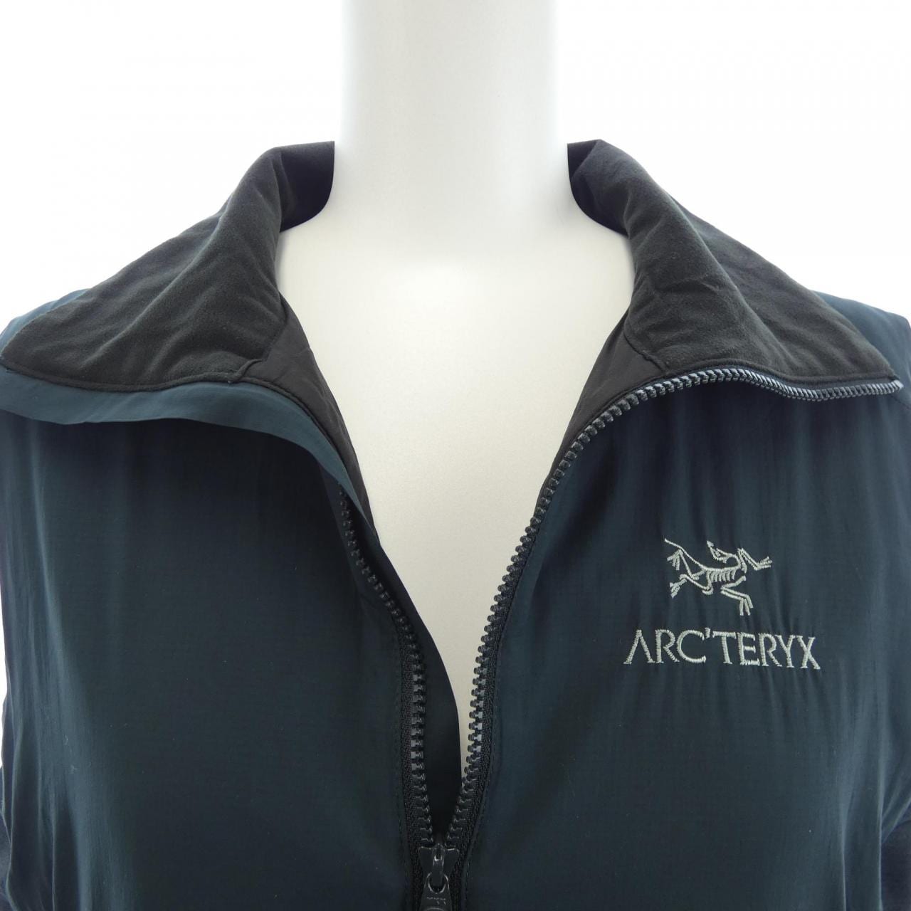 アークテリクス ARC'TERYX ベスト
