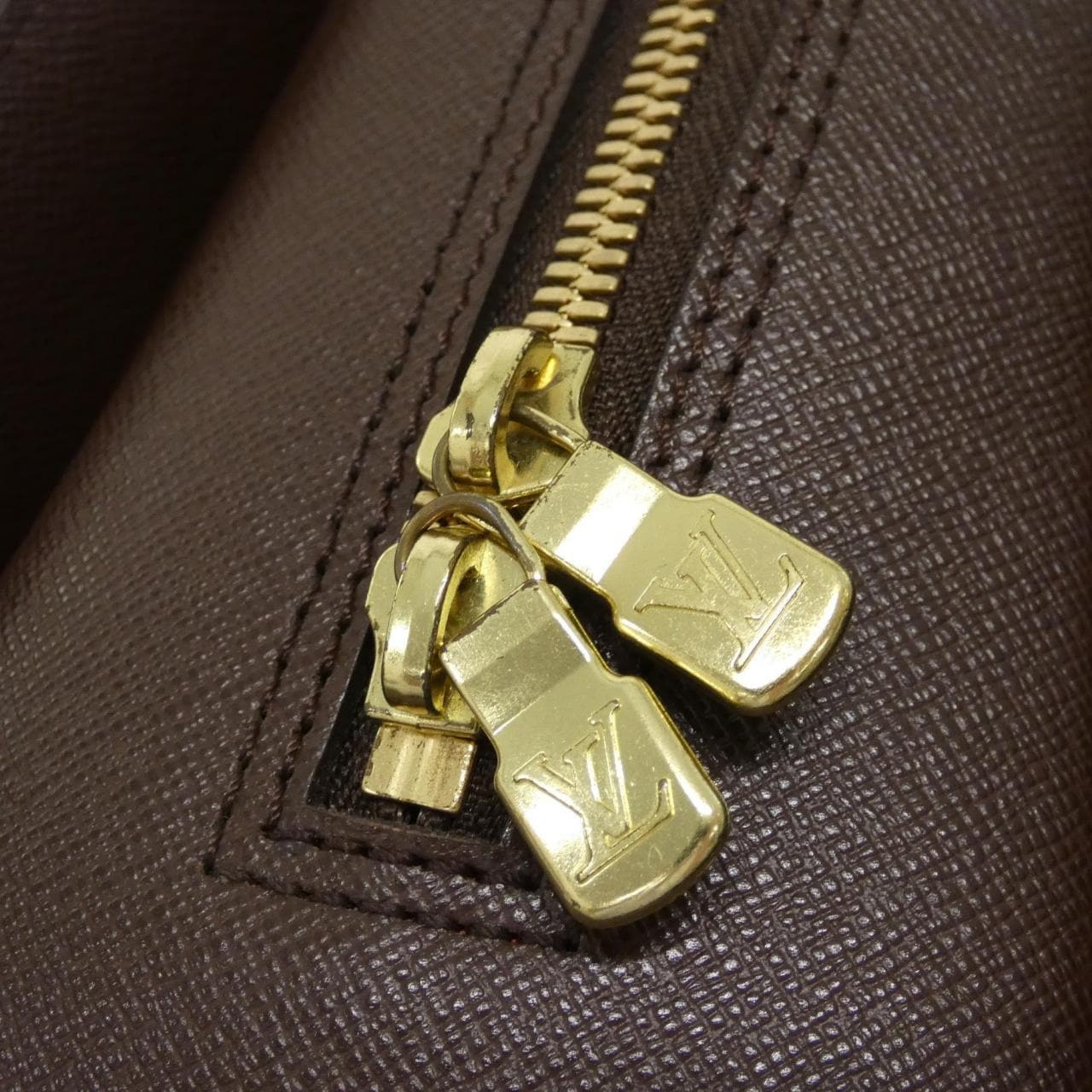 LOUIS VUITTON Damier Triana N51155 bag