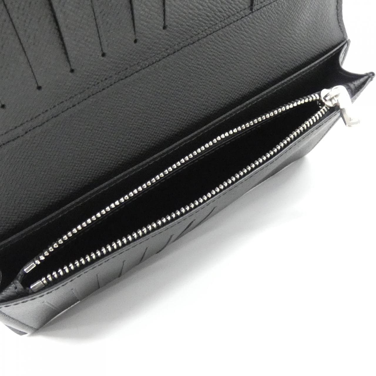 ルイヴィトン タイガ ポルトフォイユ ブラザ M30501 財布