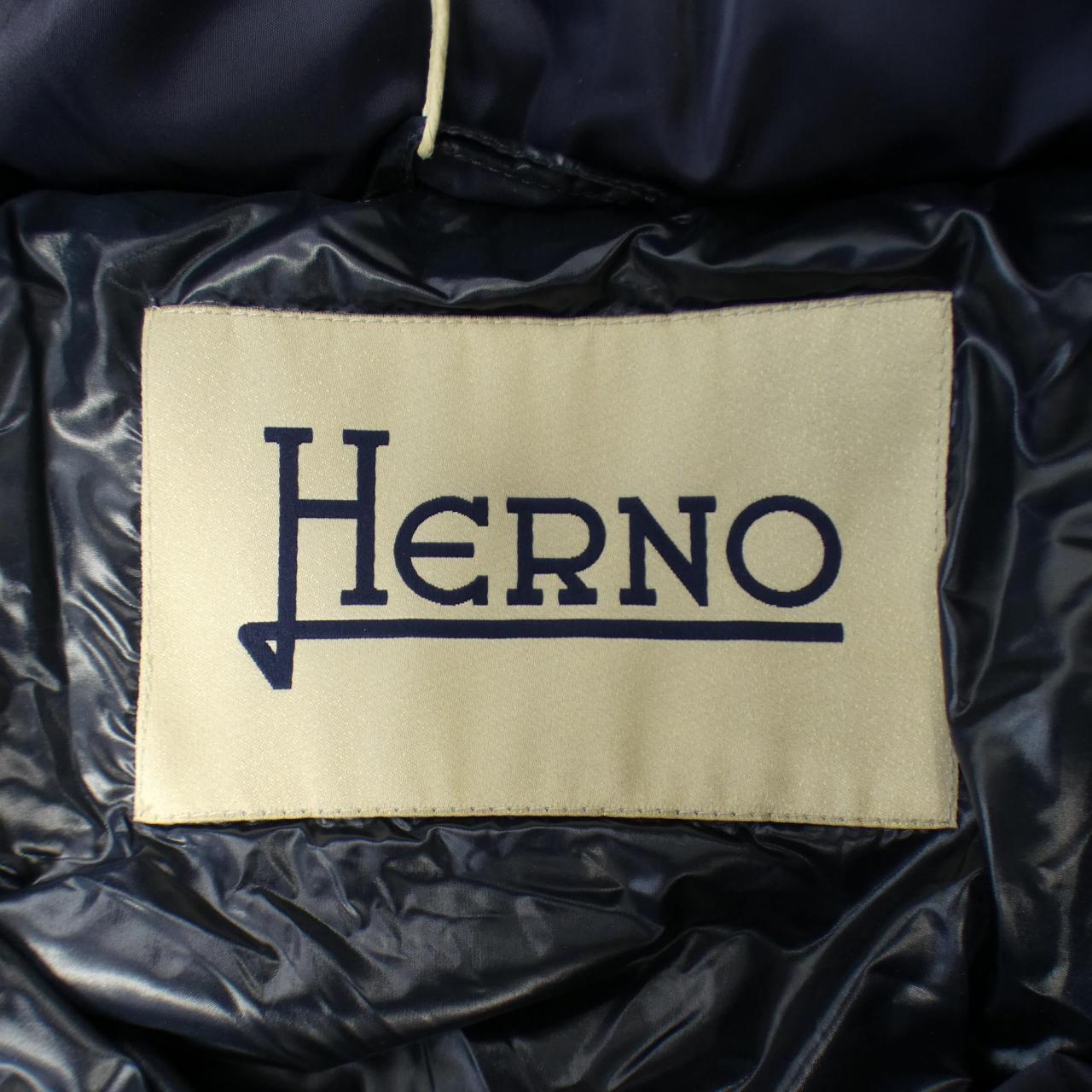 ヘルノ Herno ダウンジャケット