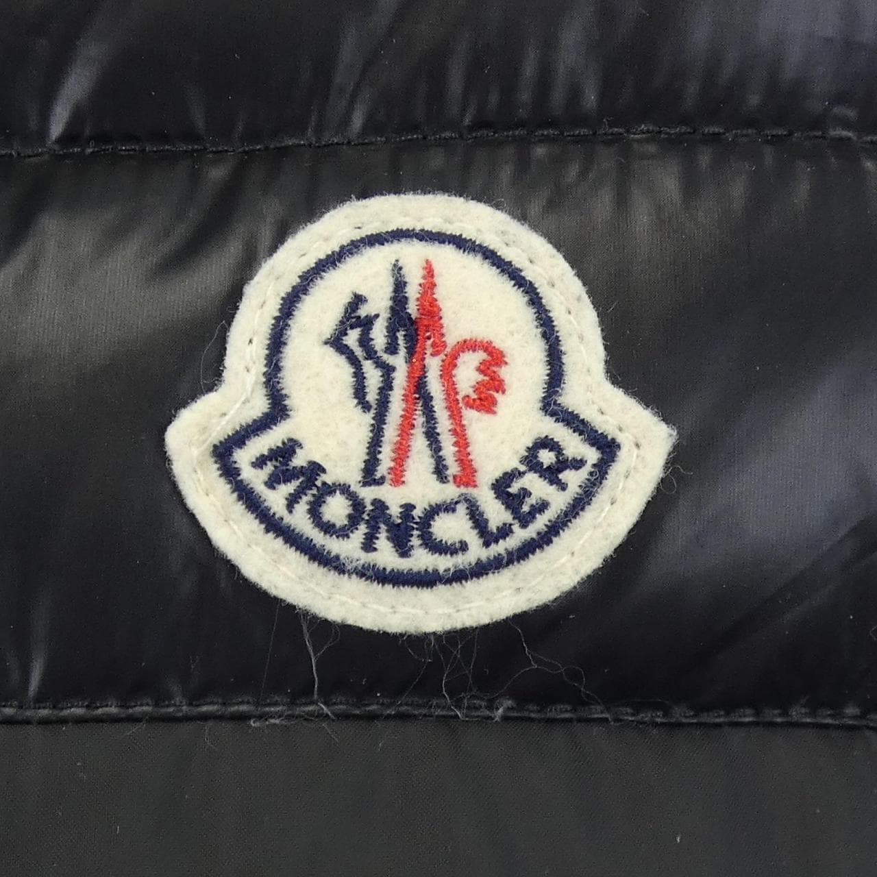 モンクレール MONCLER DUPRES ダウンベスト