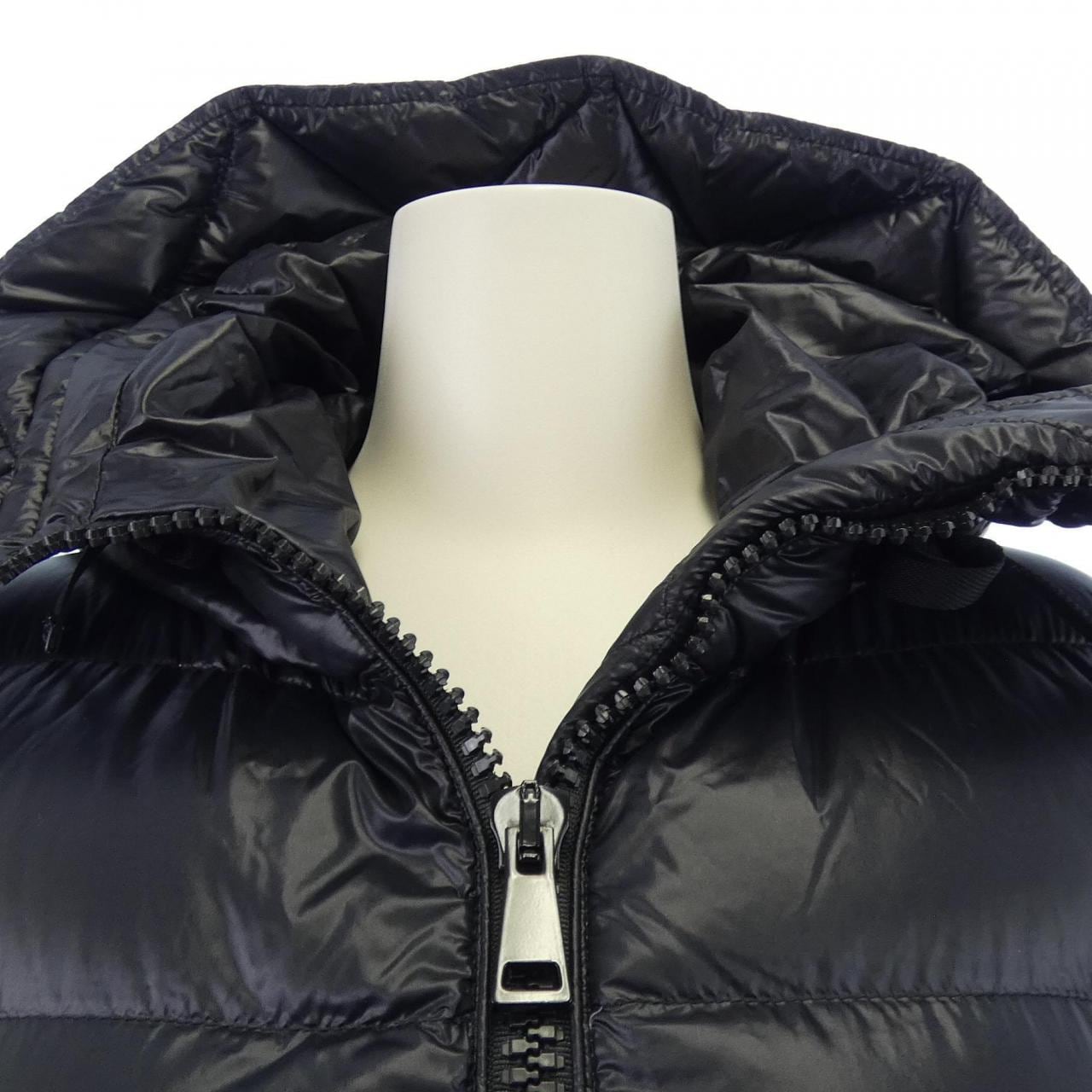 モンクレール MONCLER SUYEN ダウンコート