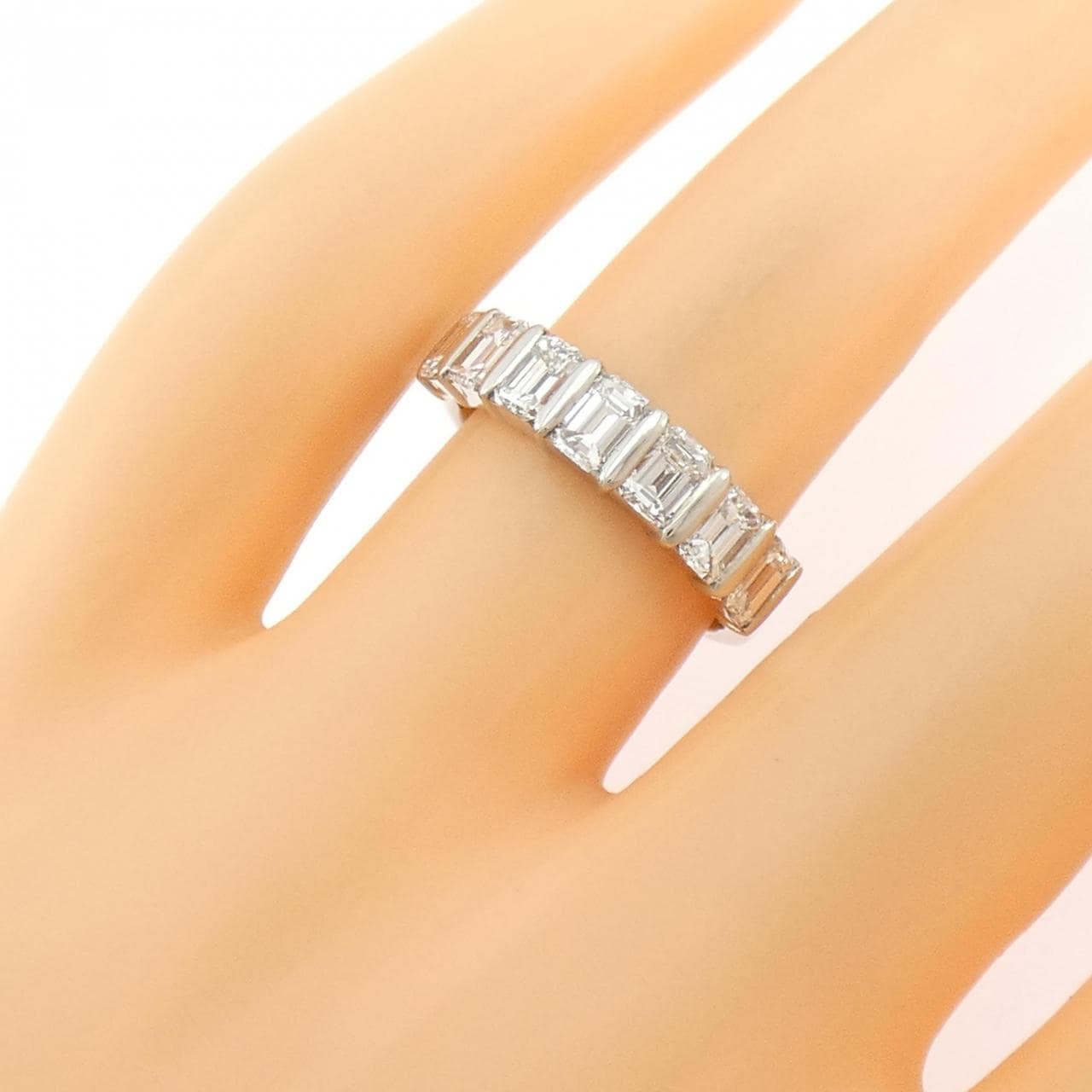 スワ ダイヤモンド リング 1.7CT