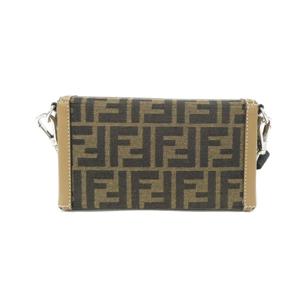 フェンディ バゲット フォンポーチ 7AS139 AFBV フォンケース