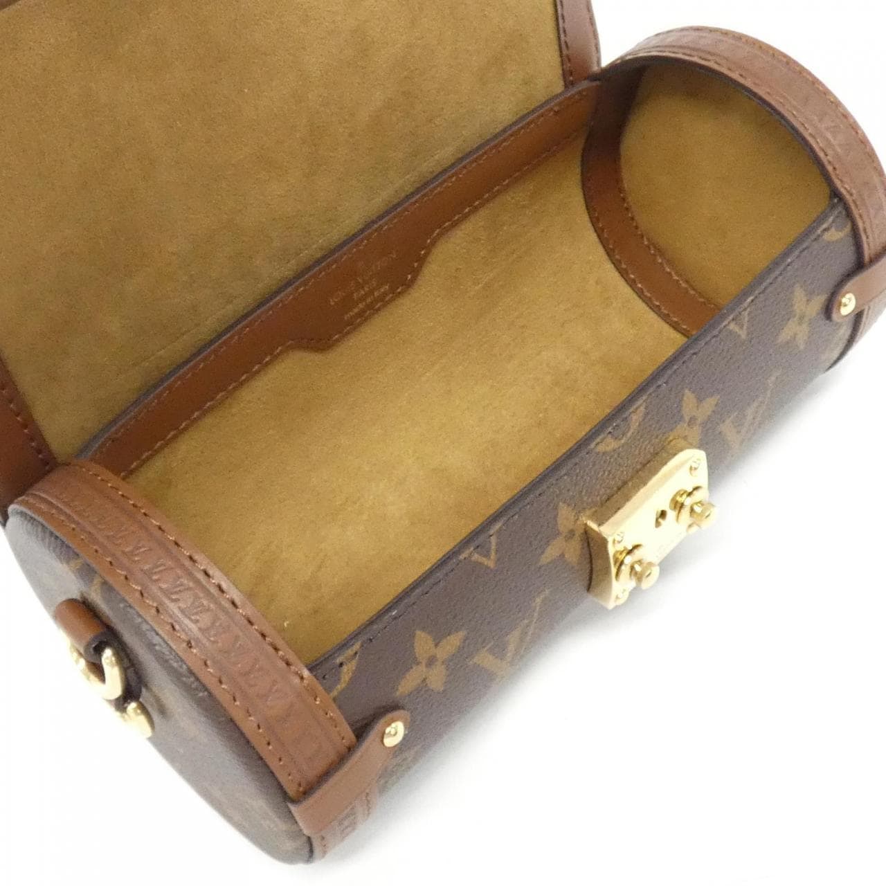 LOUIS VUITTON Monogram Papillon Trunk M57835 單肩包