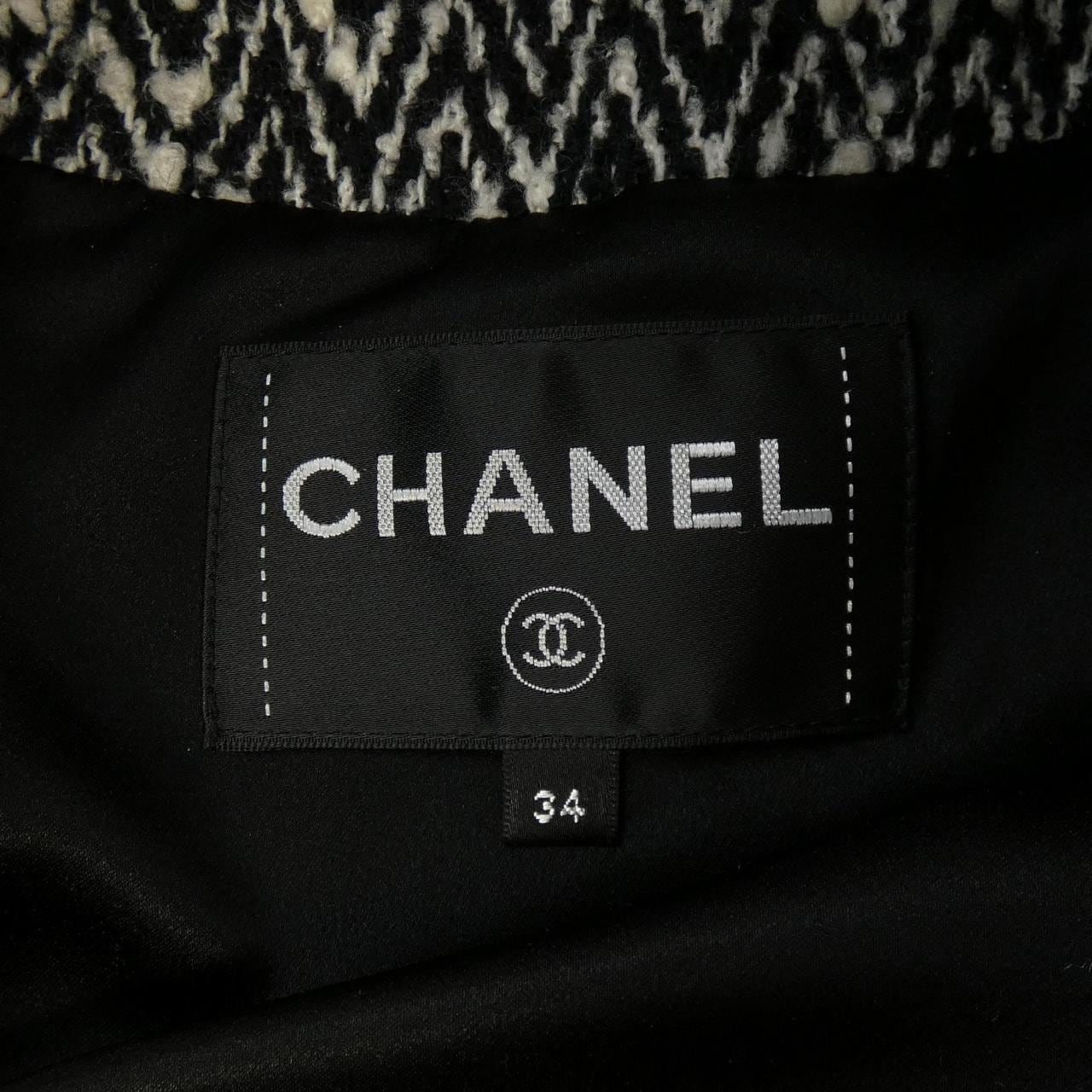CHANEL CHANEL Court