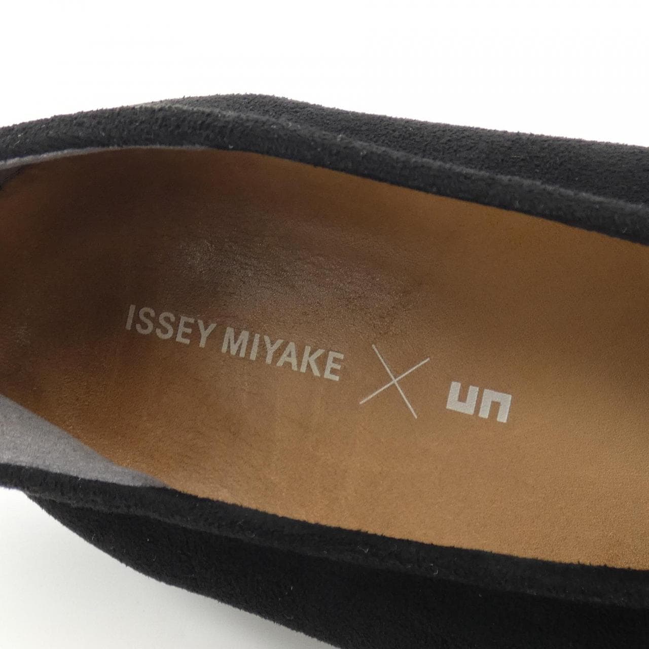 ISSEY MIYAKE鞋