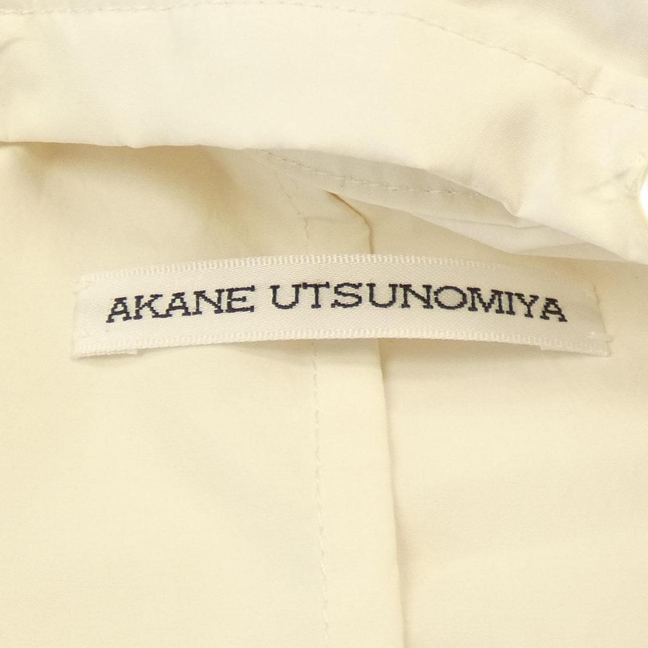 アカネウツノミヤ AKANE UTSUNOMIYA コート