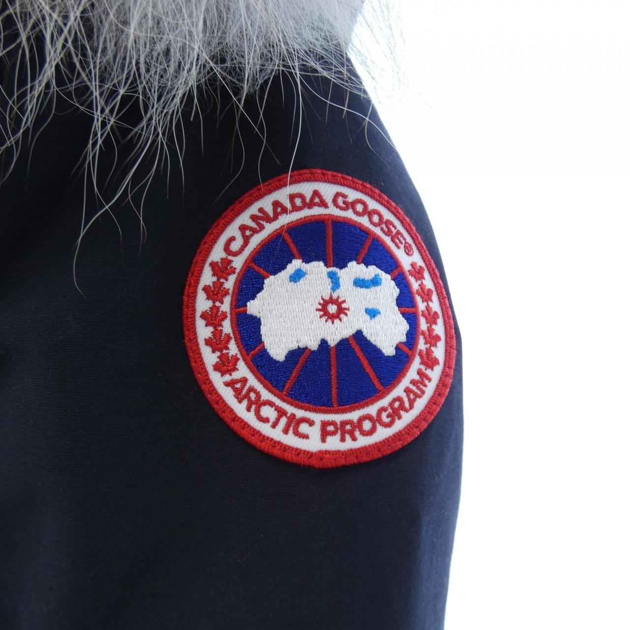 カナダグース CANADA GOOSE ダウンコート