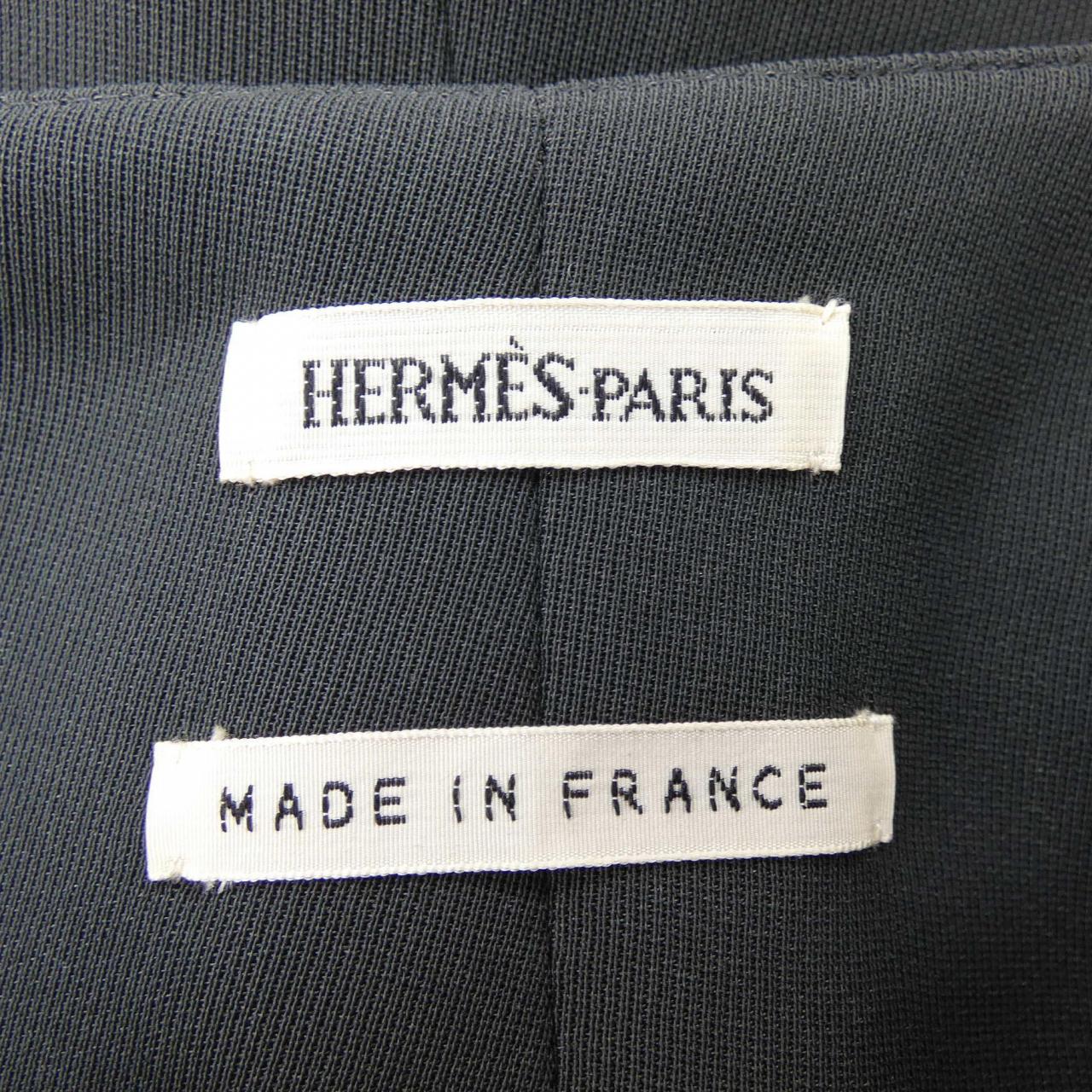 エルメス HERMES Hボタン スカート