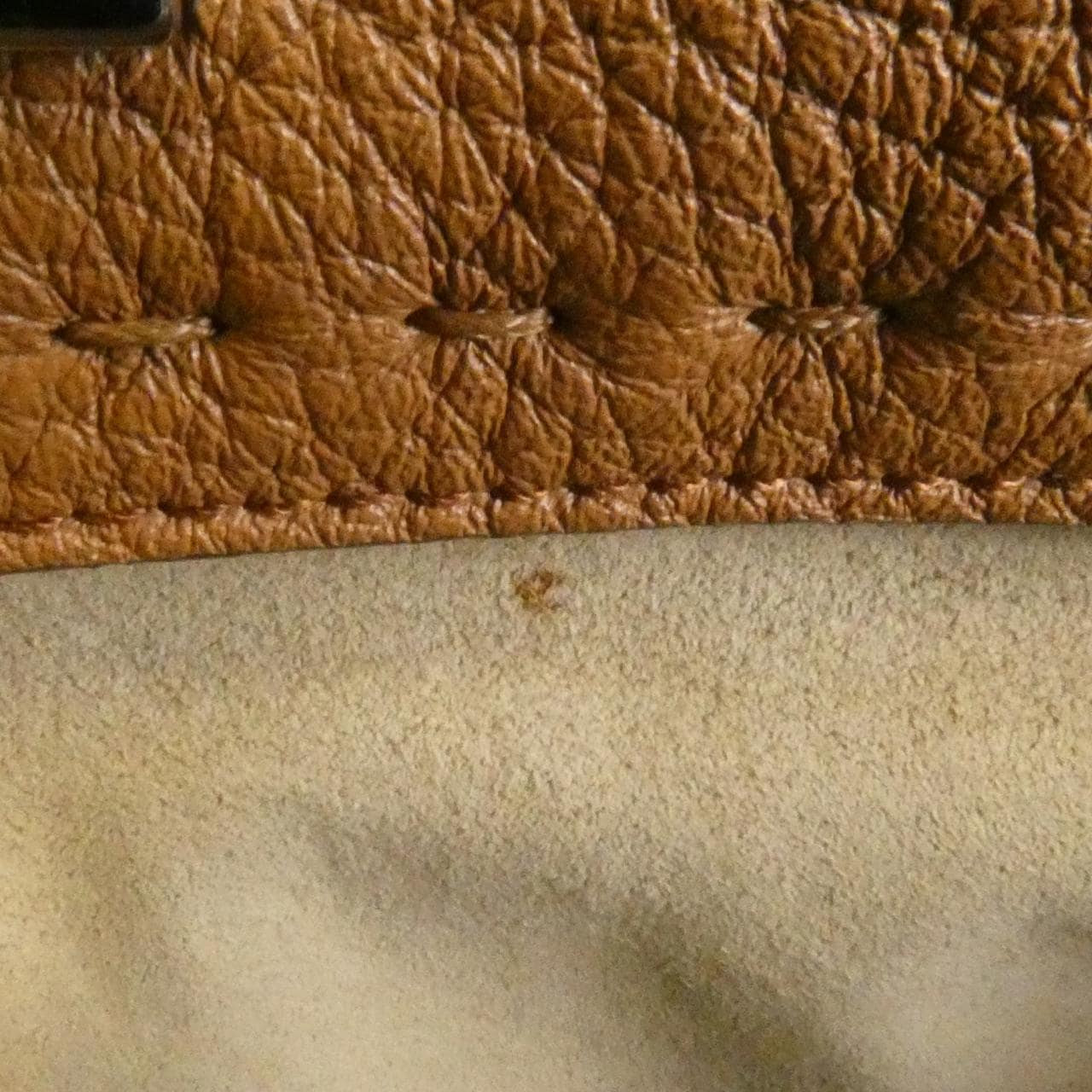 フェンディ SELLERIA ピーカブー 8BN290 Q0J バッグ