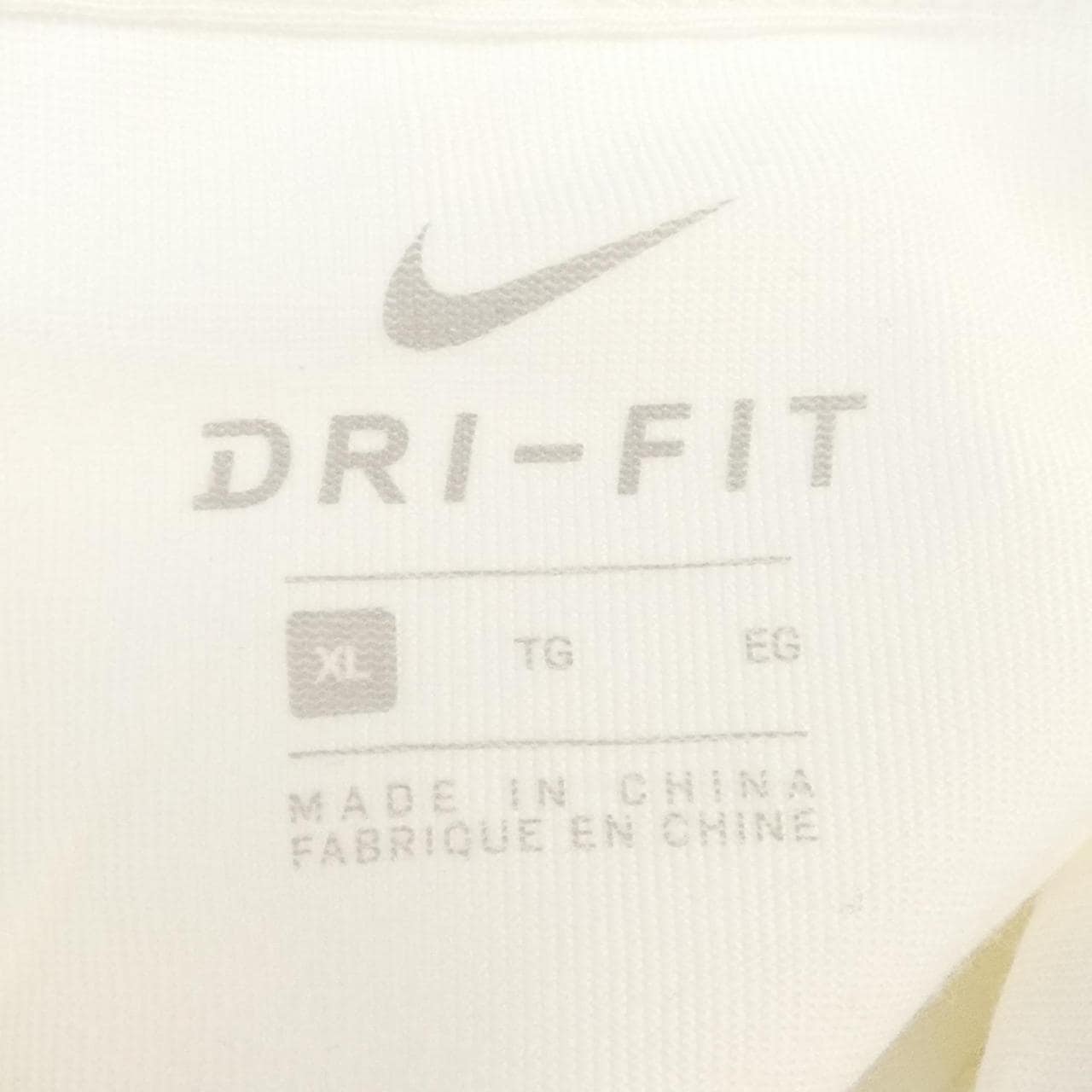 ナイキ NIKE Tシャツ