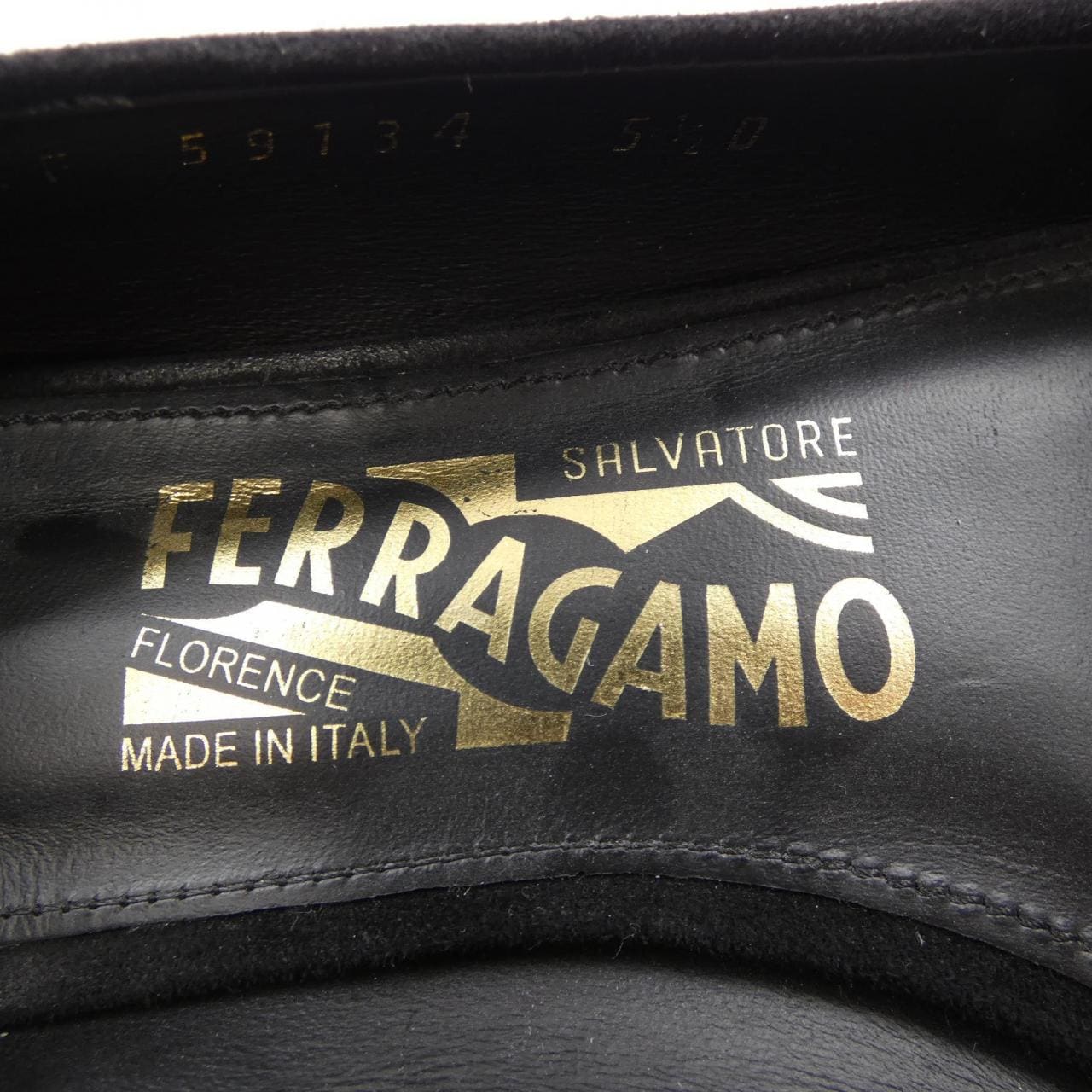 フェラガモ FERRAGAMO パンプス