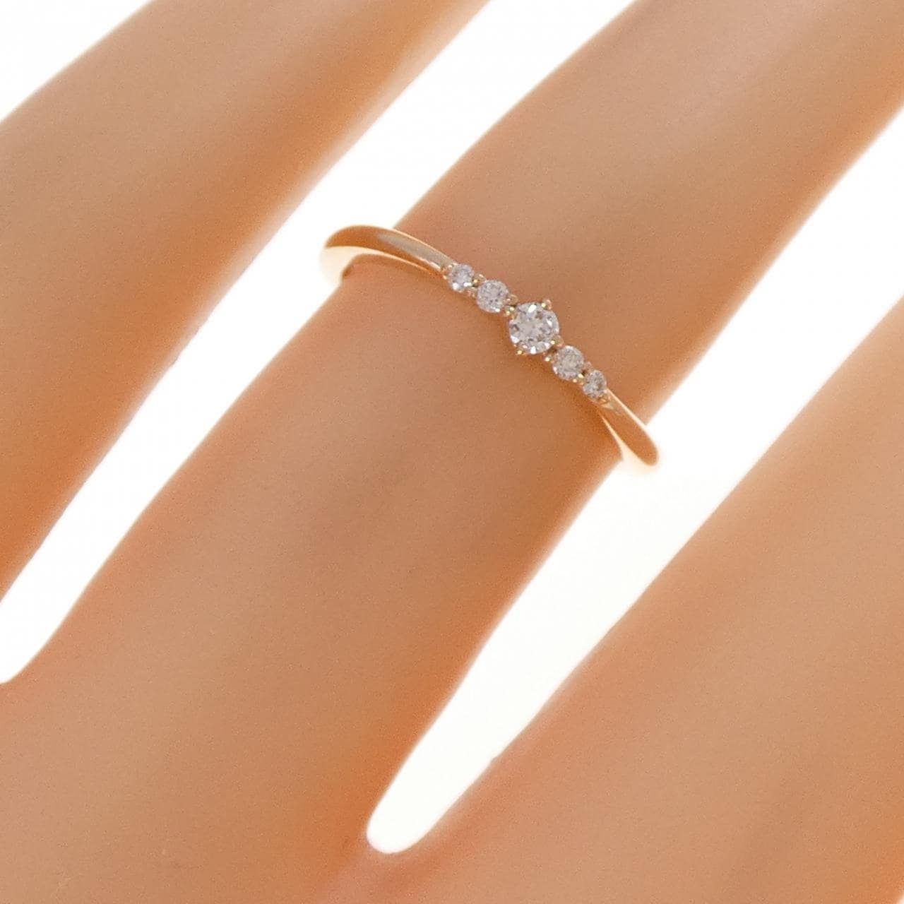 4゜C ダイヤモンド リング