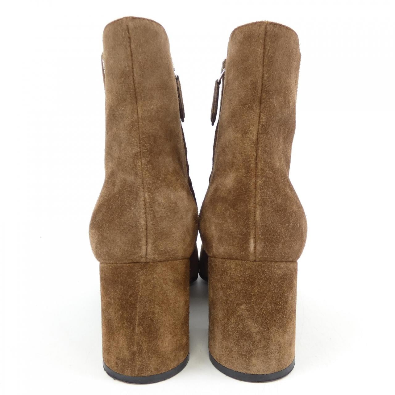 ミュウミュウ MIU MIU ブーツ