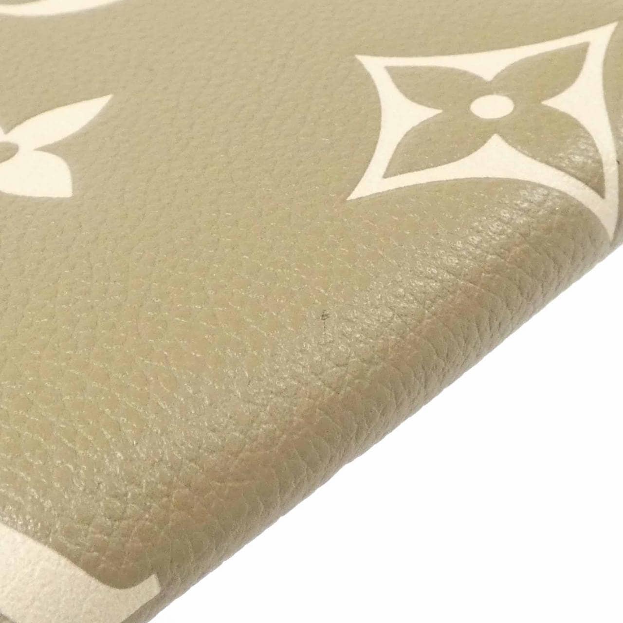 ルイヴィトン バイカラー モノグラム アンプラント ポルトフォイユ サラ M82516 財布