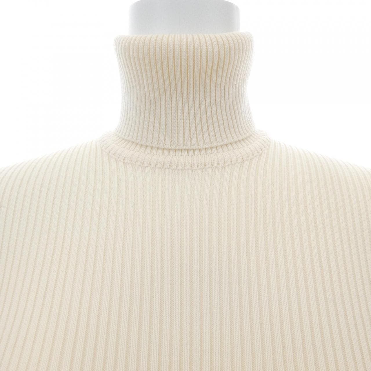 サルヴァトーレフェラガモ SALVATORE FERRAGAMO ニット