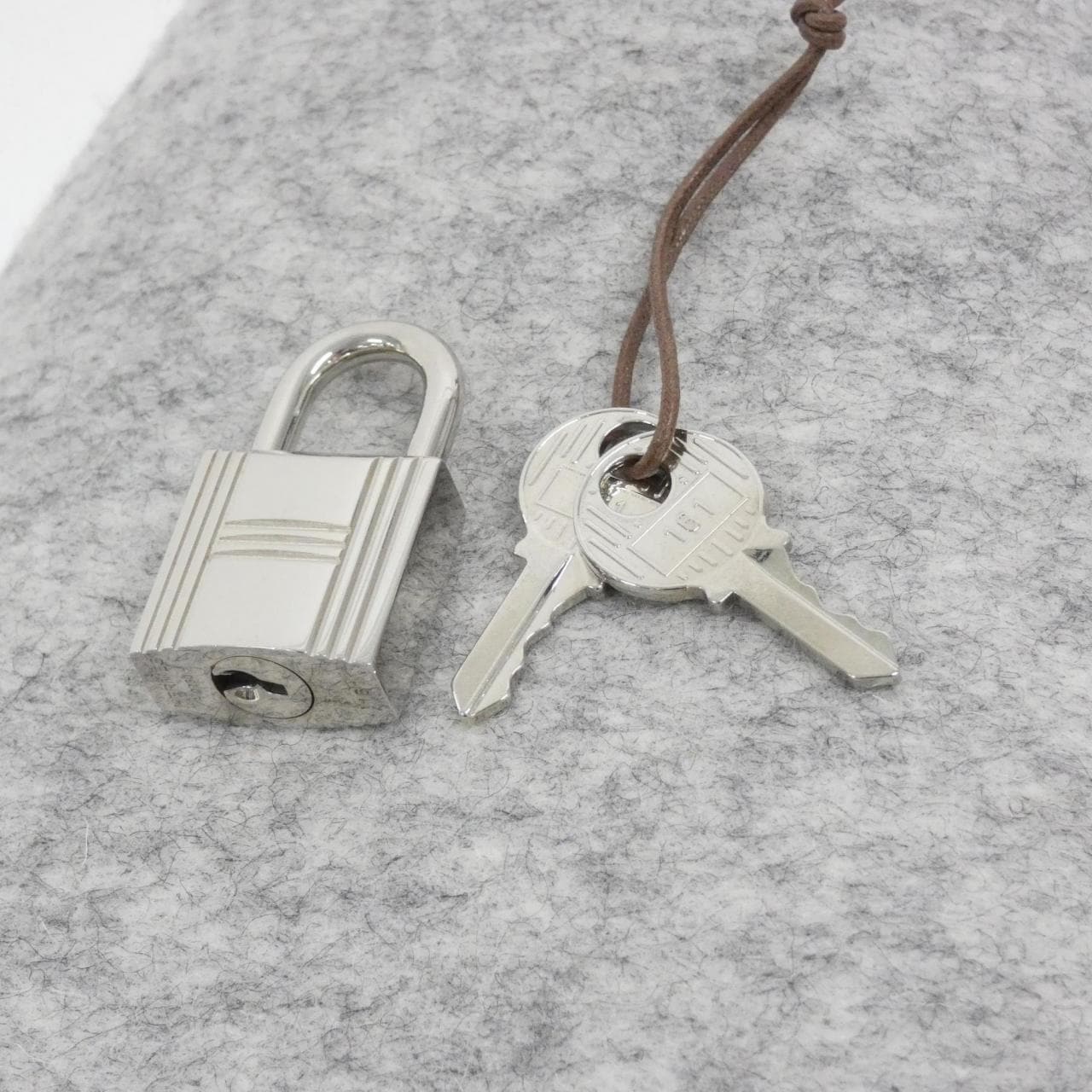 エルメス ピコタン ロック タッチ PM 082390CK バッグ