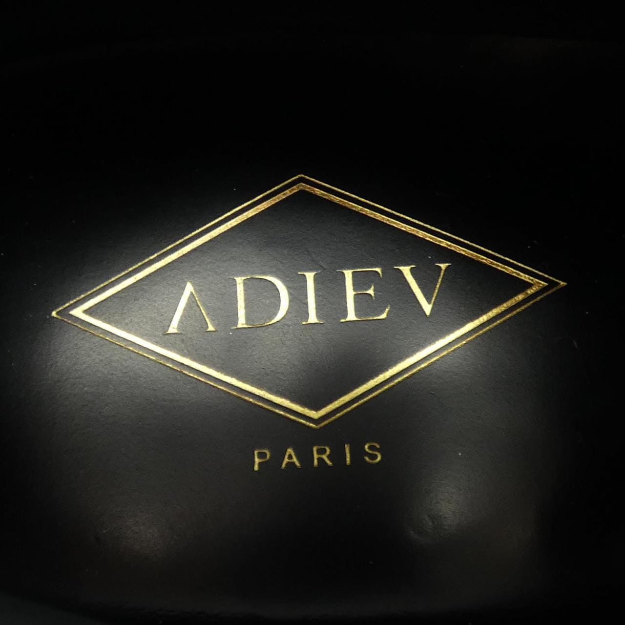 ADIEV シューズ