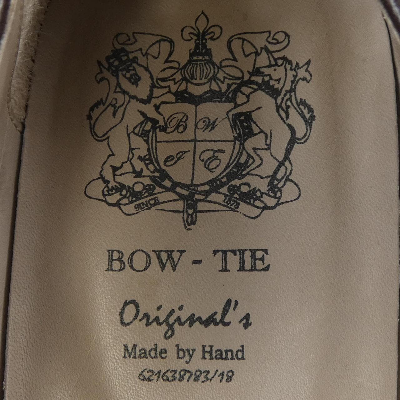 ボウタイ BOW TIE シューズ