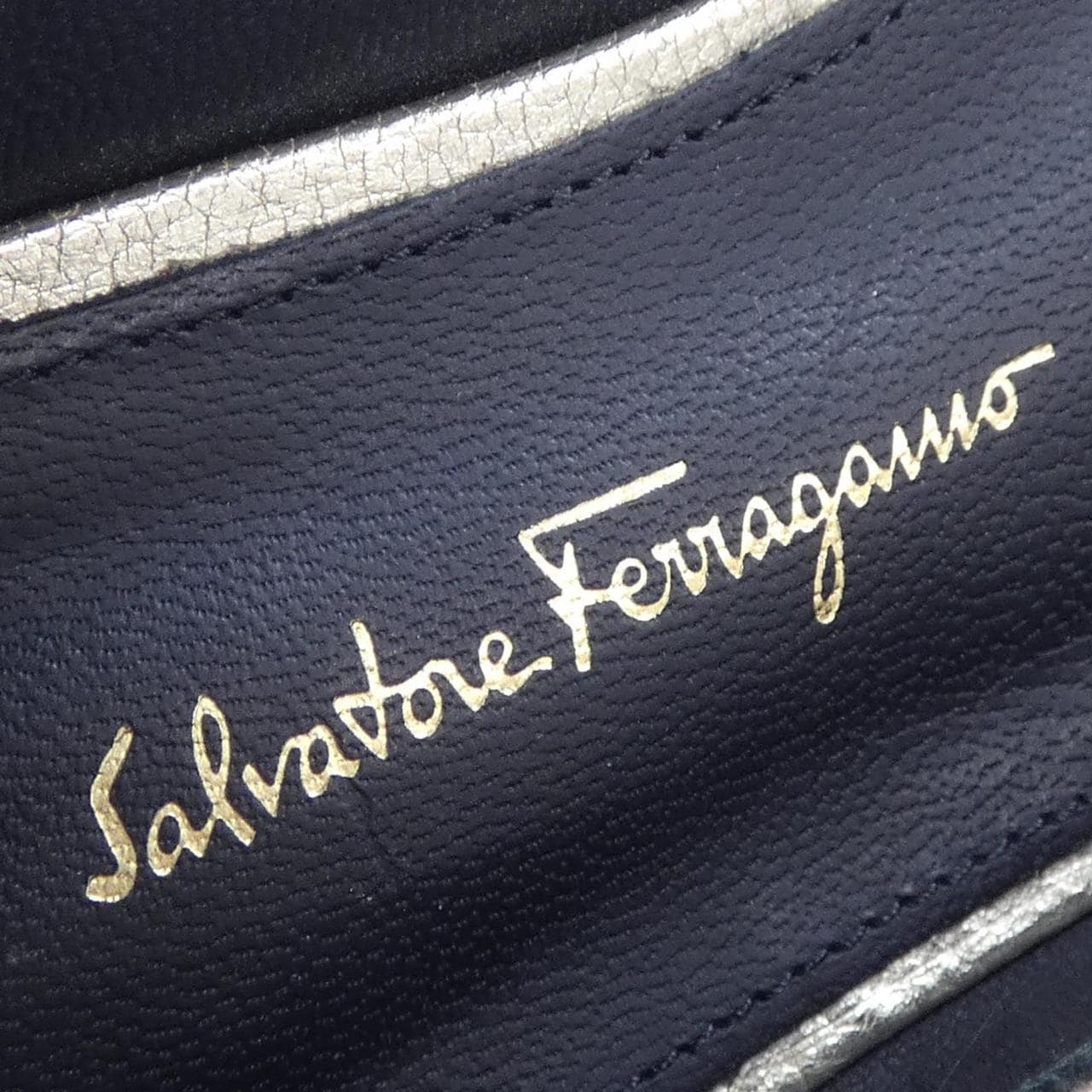 サルヴァトーレフェラガモ SALVATORE FERRAGAMO パンプス