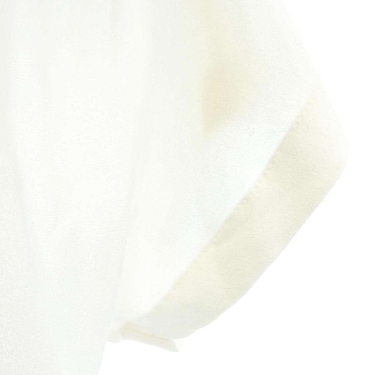 ブルネロクチネリ BRUNELLO CUCINELLI MP906DK50 トップス