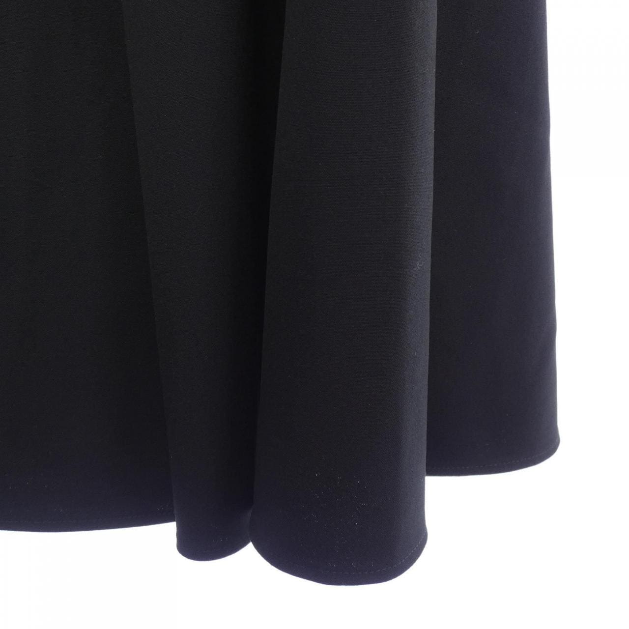 トゥービーシック TO BE CHIC スカート