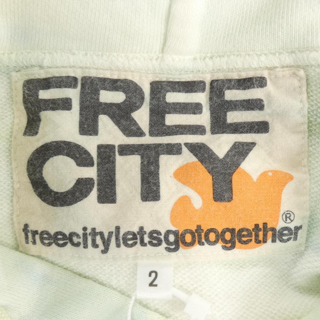 【新品】free cityパーカー