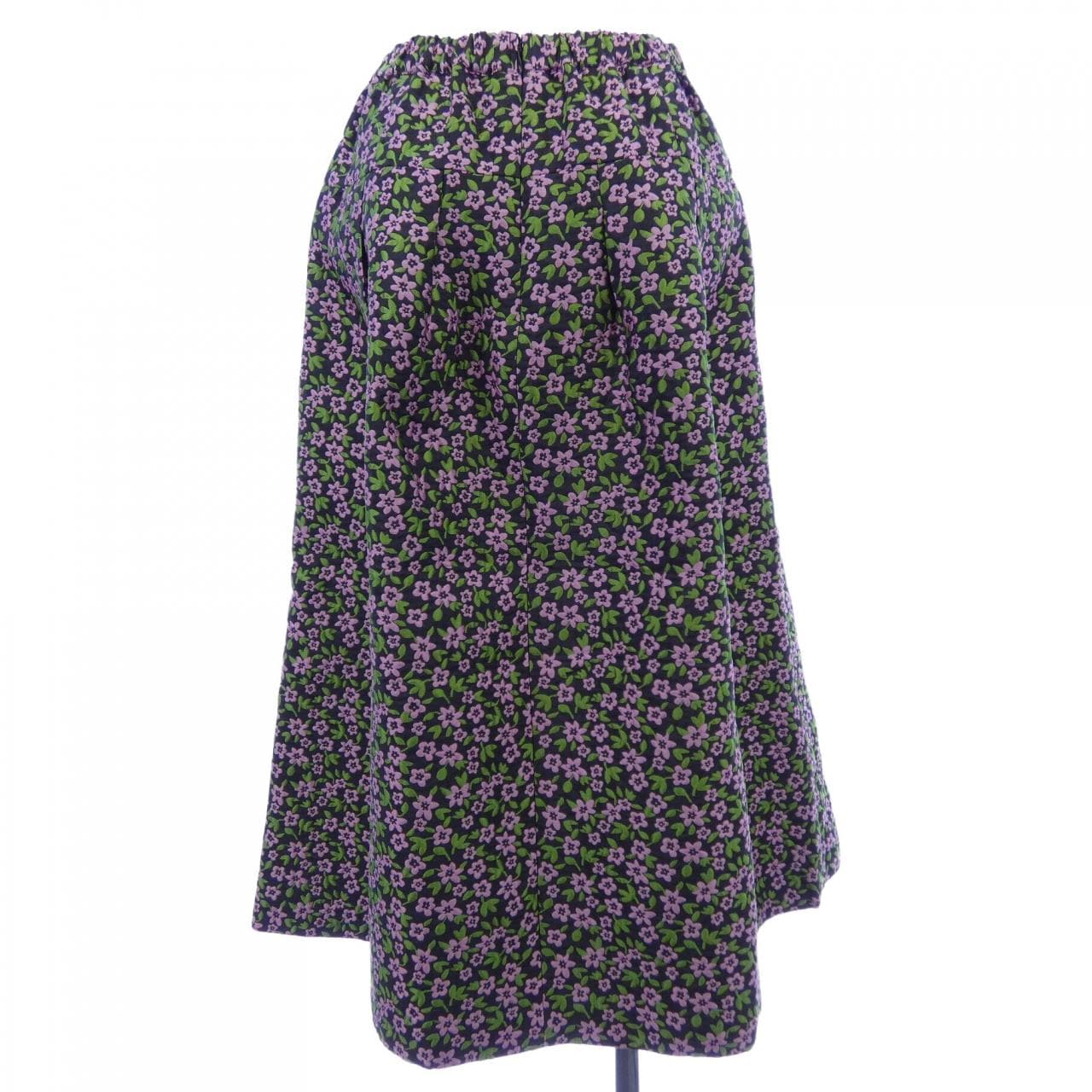 スーパービューティー SUPER BEAUTY スカート