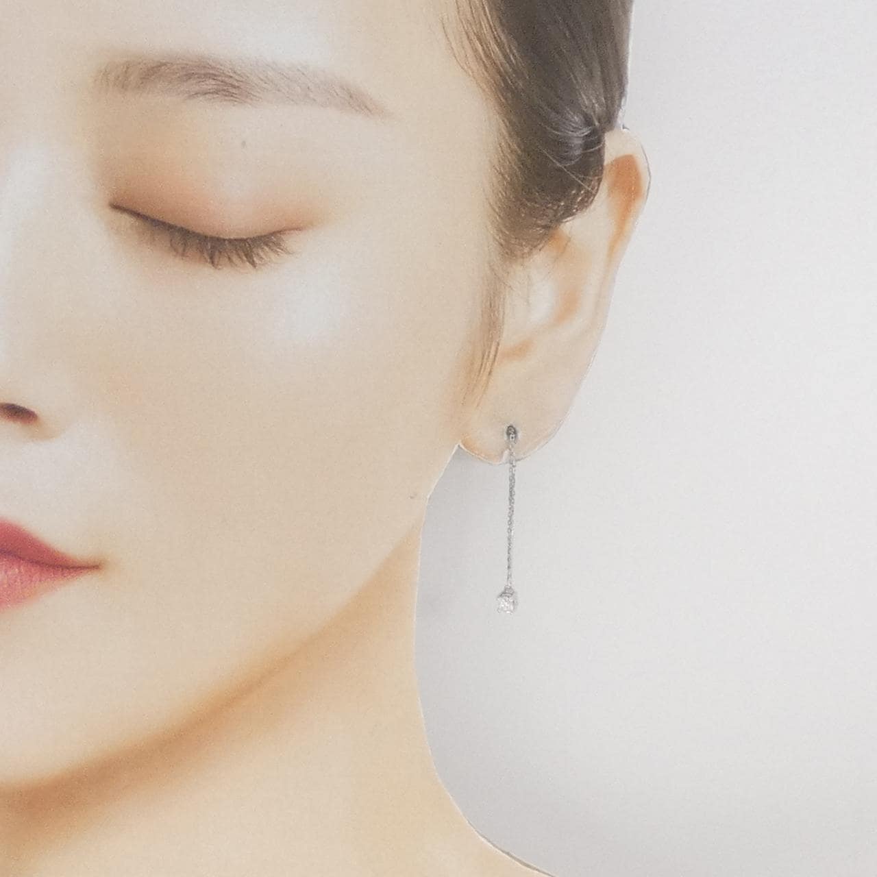 K18WG ダイヤモンド ピアス