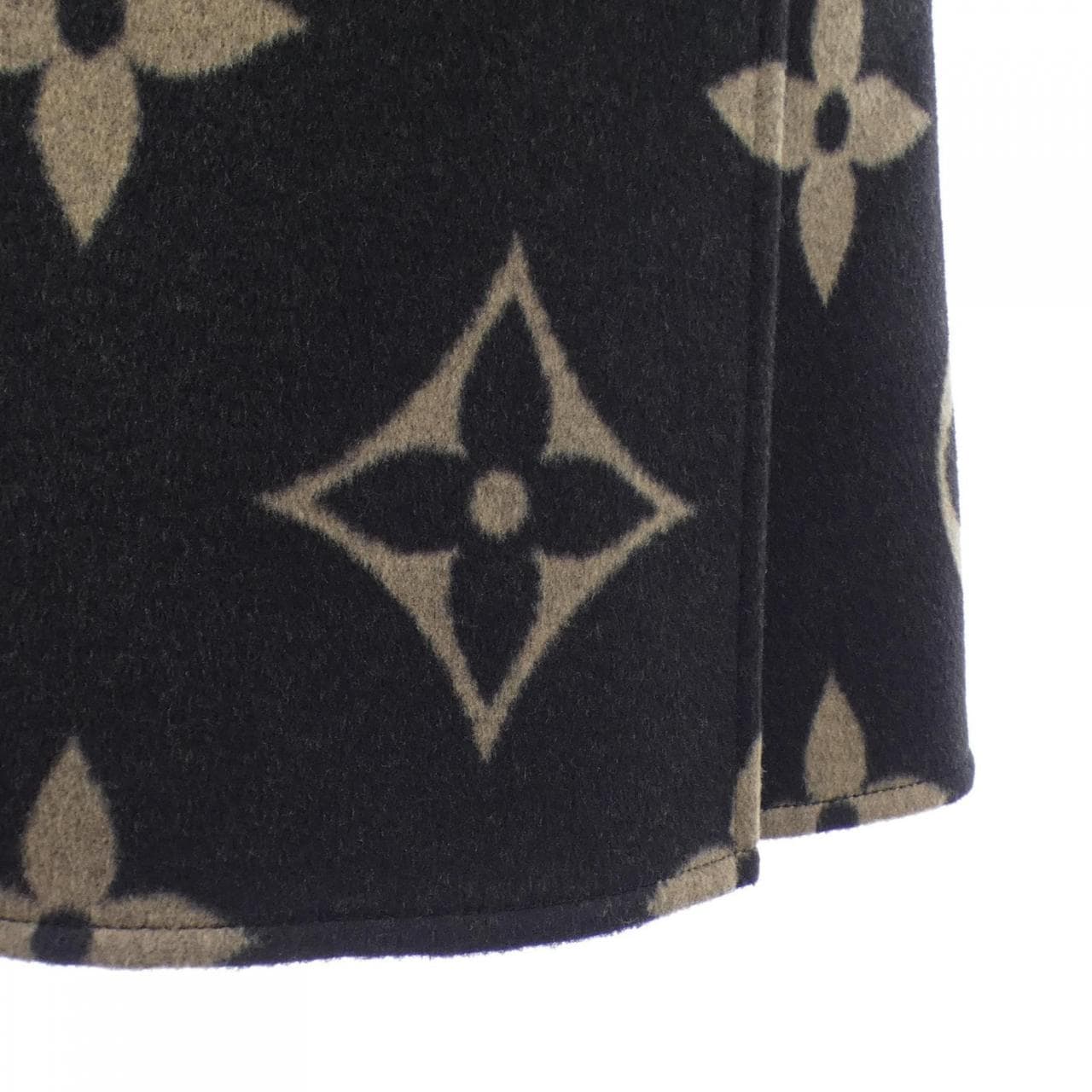 ルイヴィトン LOUIS VUITTON FKSK06TUV スカート