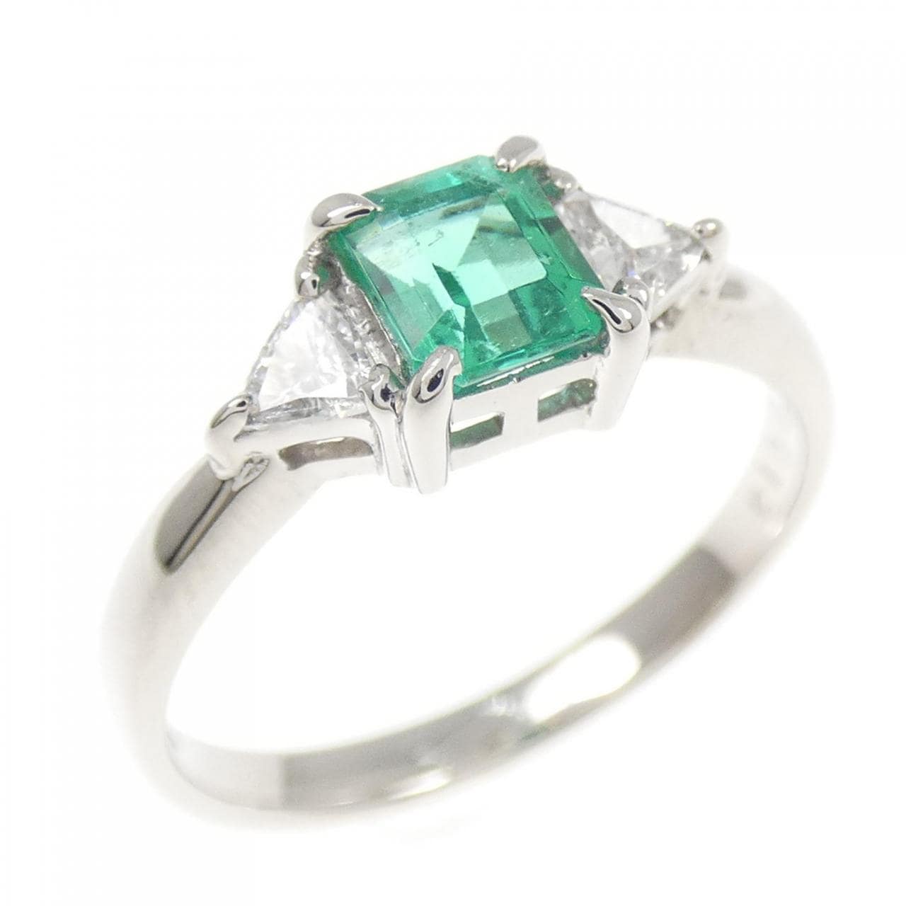 PT900 エメラルド リング 0.47CT