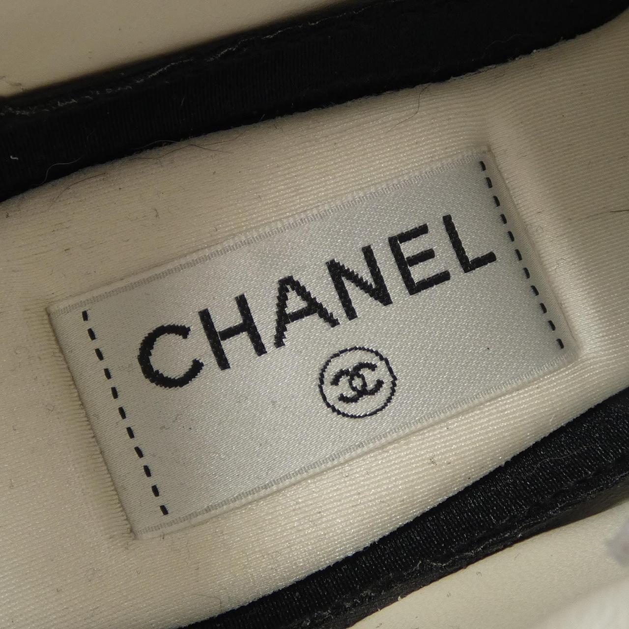 シャネル CHANEL スニーカー