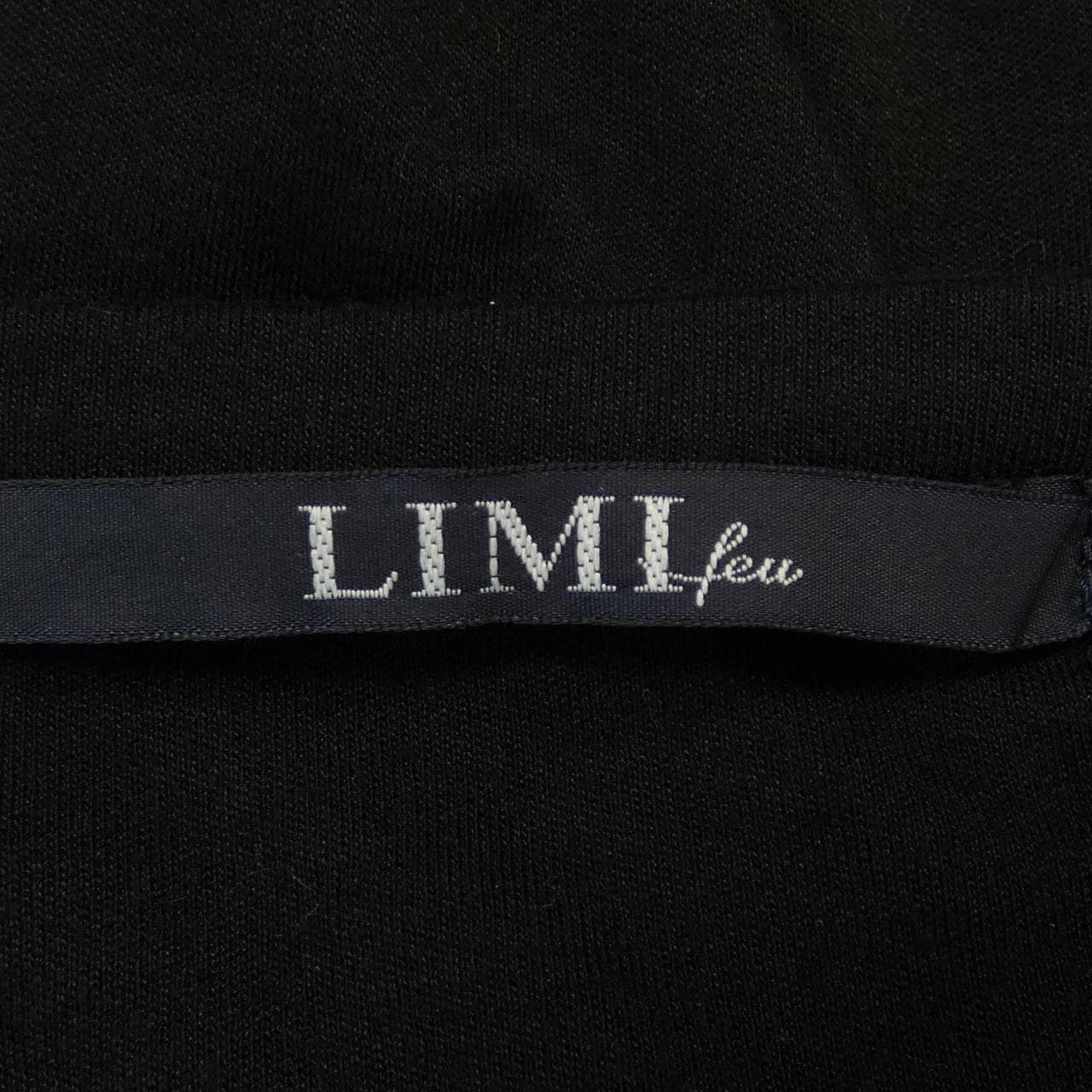 リミフゥ LIMI feu ワンピース
