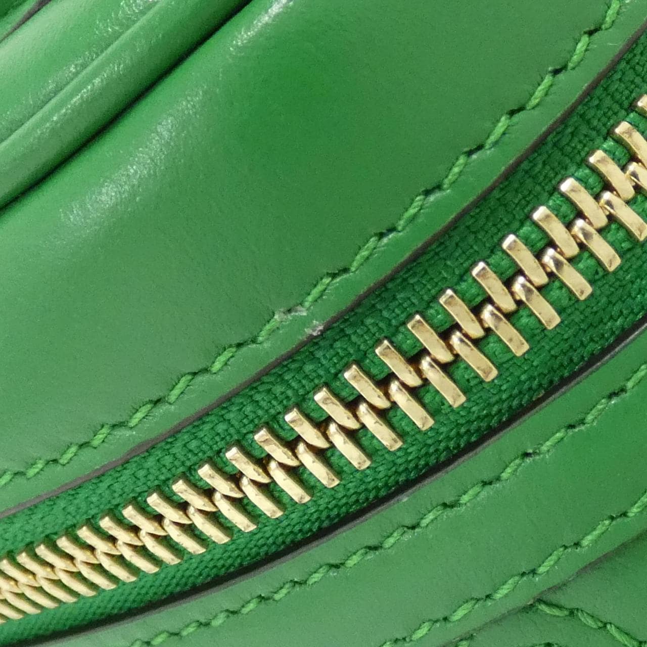 グッチ 723770 UM8IG バッグ