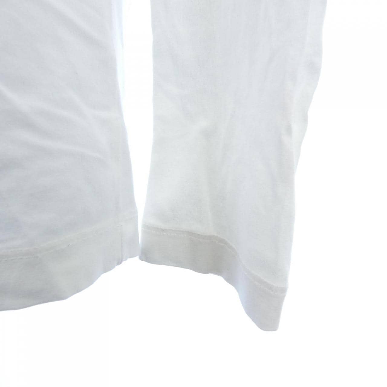 ラブモスキーノ LOVE MOSCHINO Tシャツ