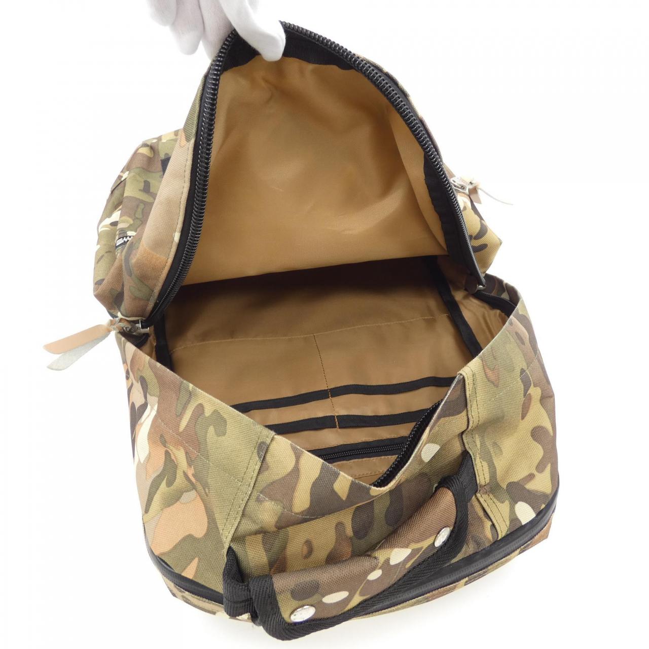 INDISPENSABLE BACKPACK