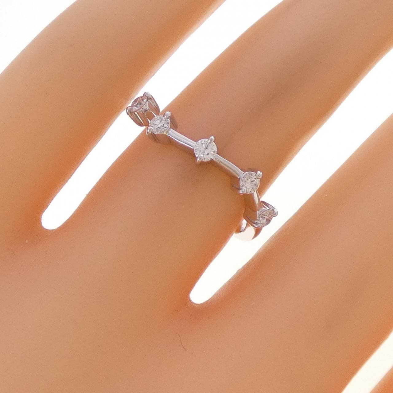 モニッケンダム ダイヤモンド リング 0.21CT