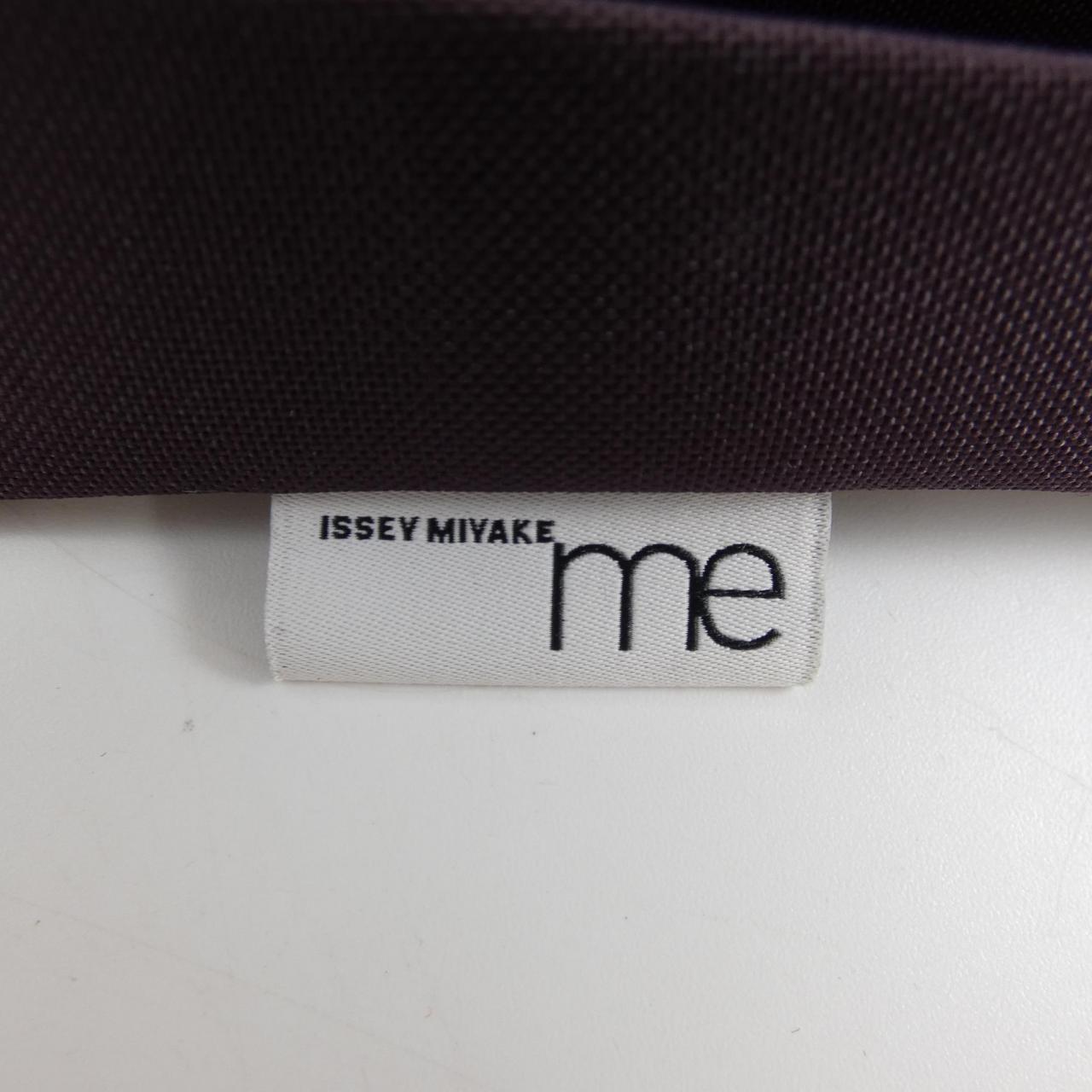 ミーイッセイミヤケ me ISSEY MIYAKE BAG