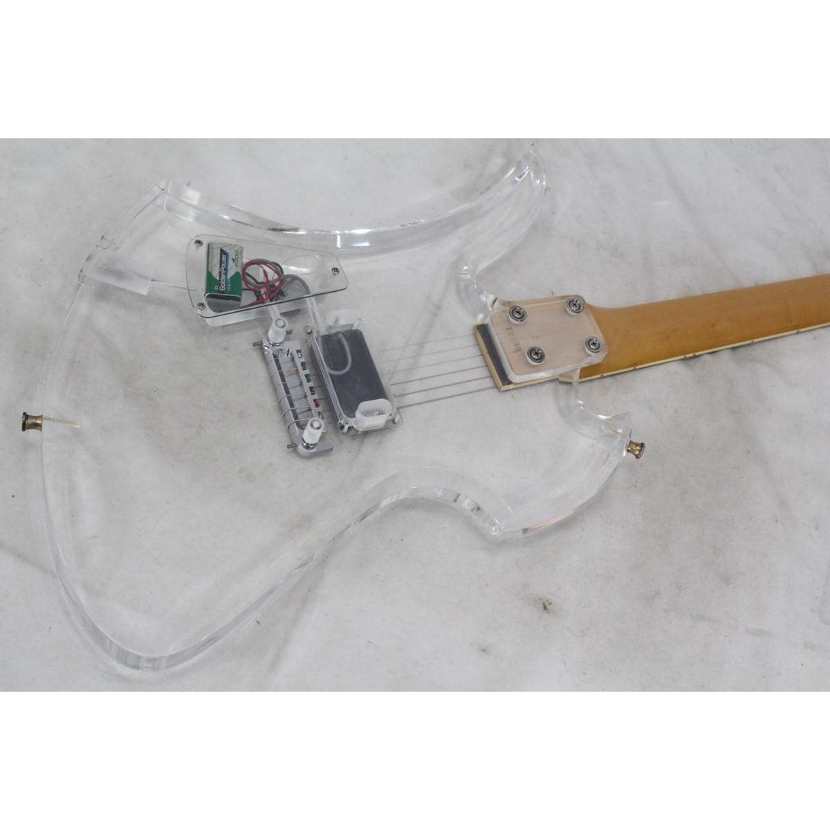 ＦＥＲＮＡＮＤＥＳ　　ＭＧ－８５Ｃ