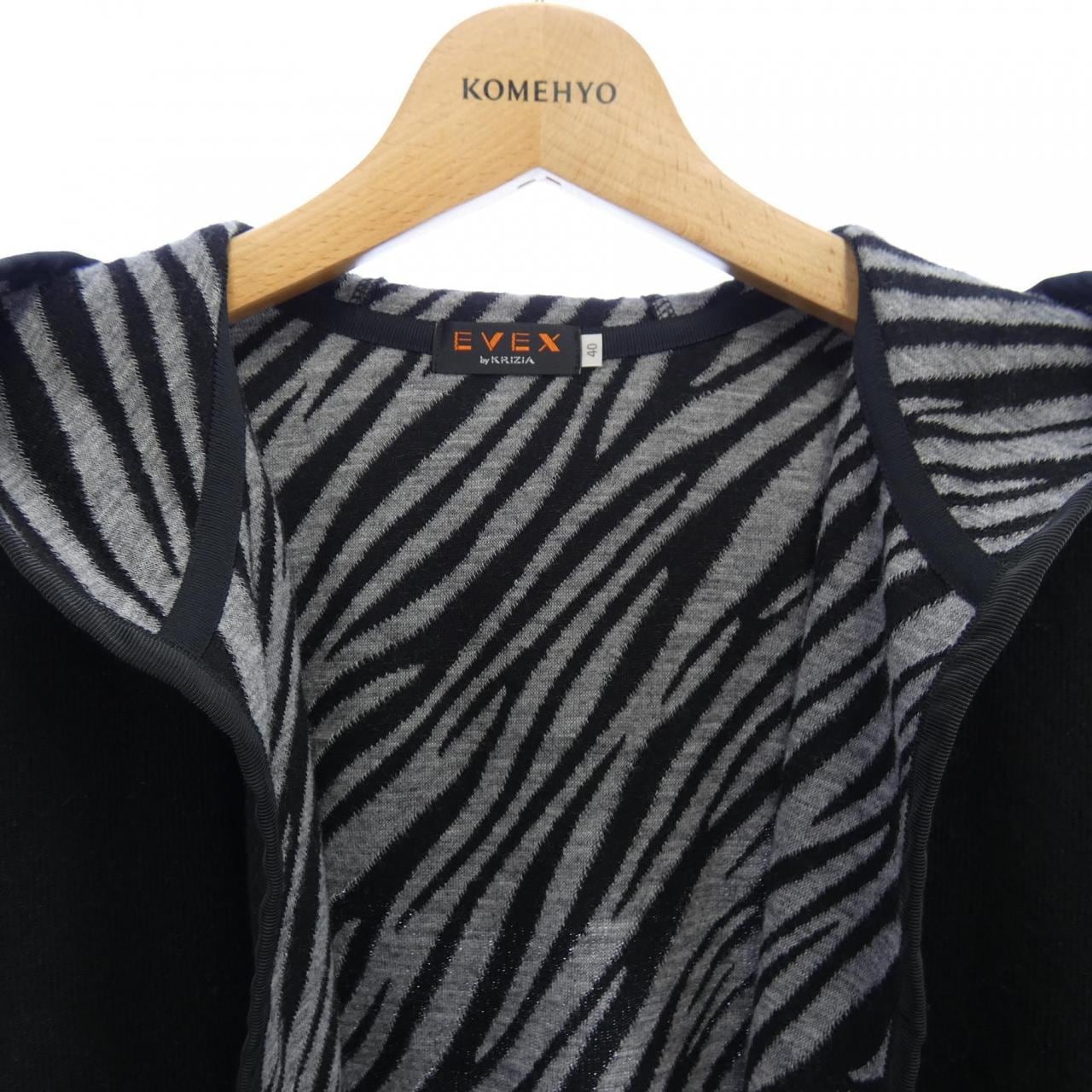 エヴェックスバイクリツィア EVEX BY KRIZIA カーディガン