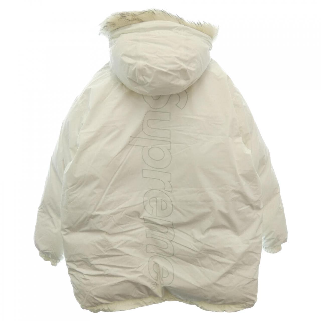 SUPREME SUPREME DOWN COAT