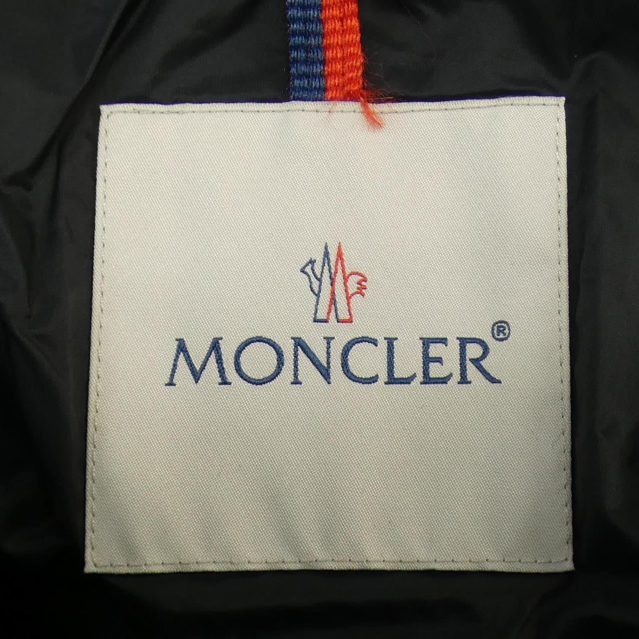 MONCLER蒙克勒羽绒服