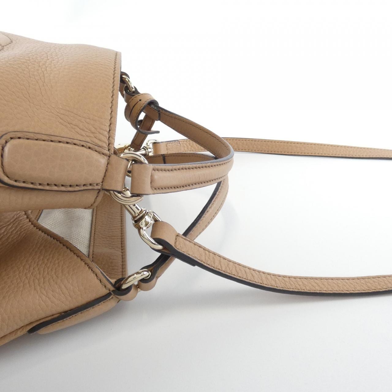 グッチ 336751 A7M0G バッグ