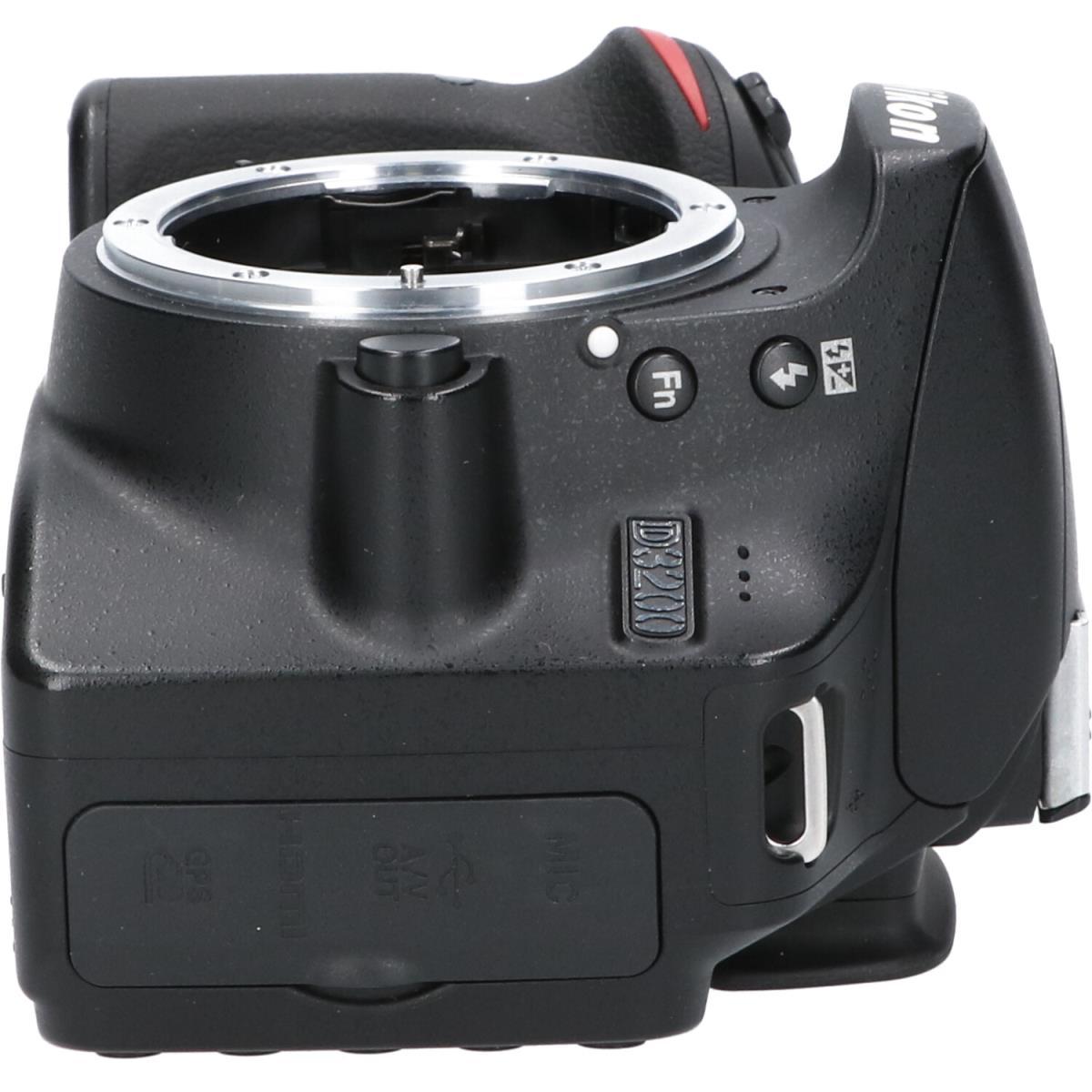 Nikon D3200