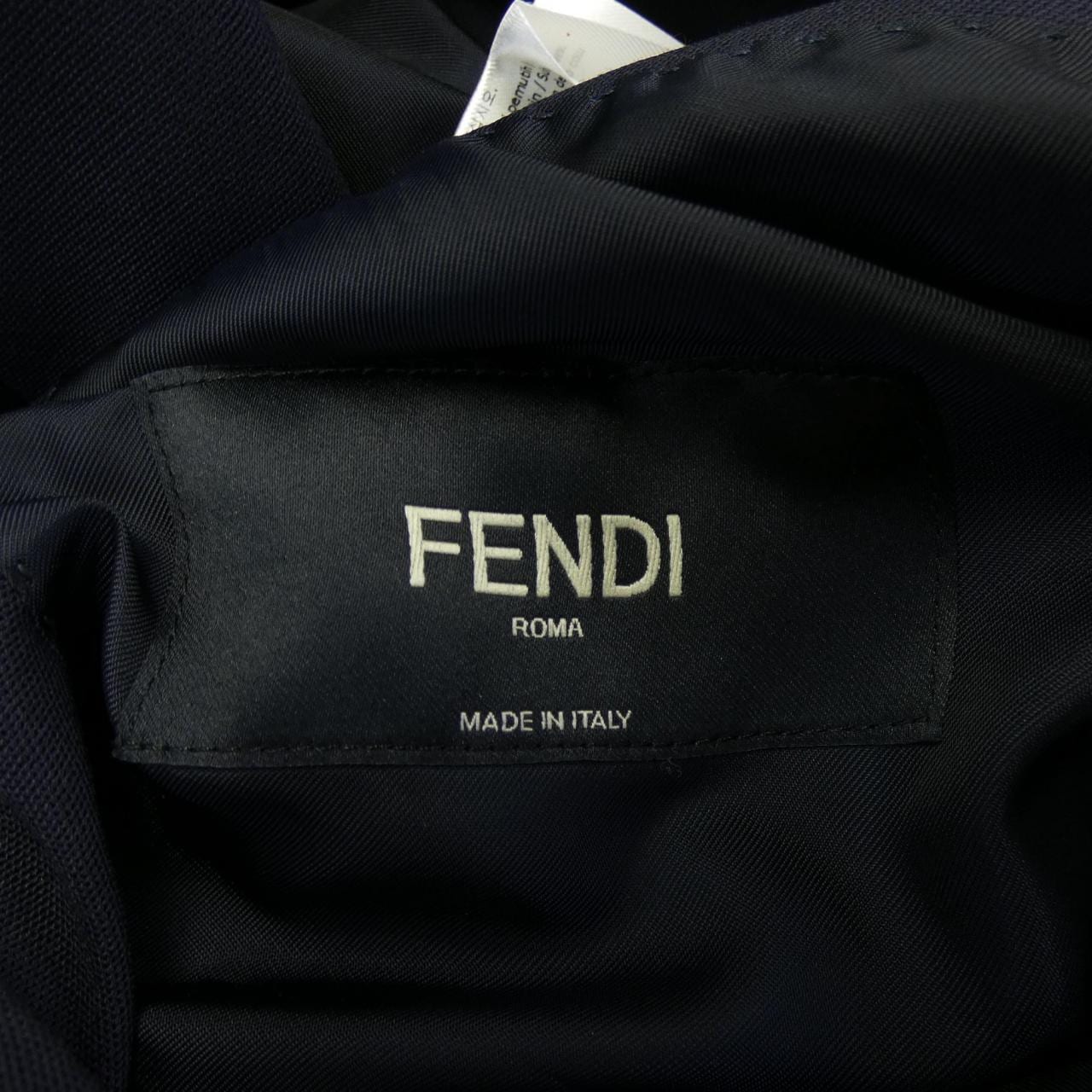 フェンディ FENDI FFモチーフ FJ0567 A7FA ジャケット